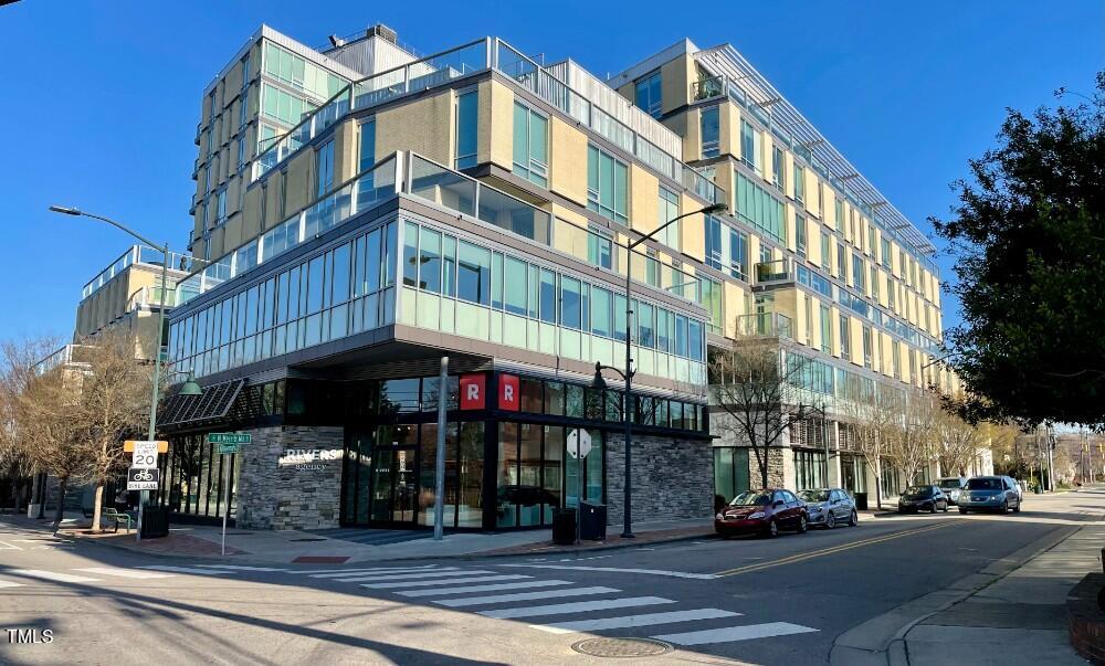 601 W Rosemary Street Unit: 604