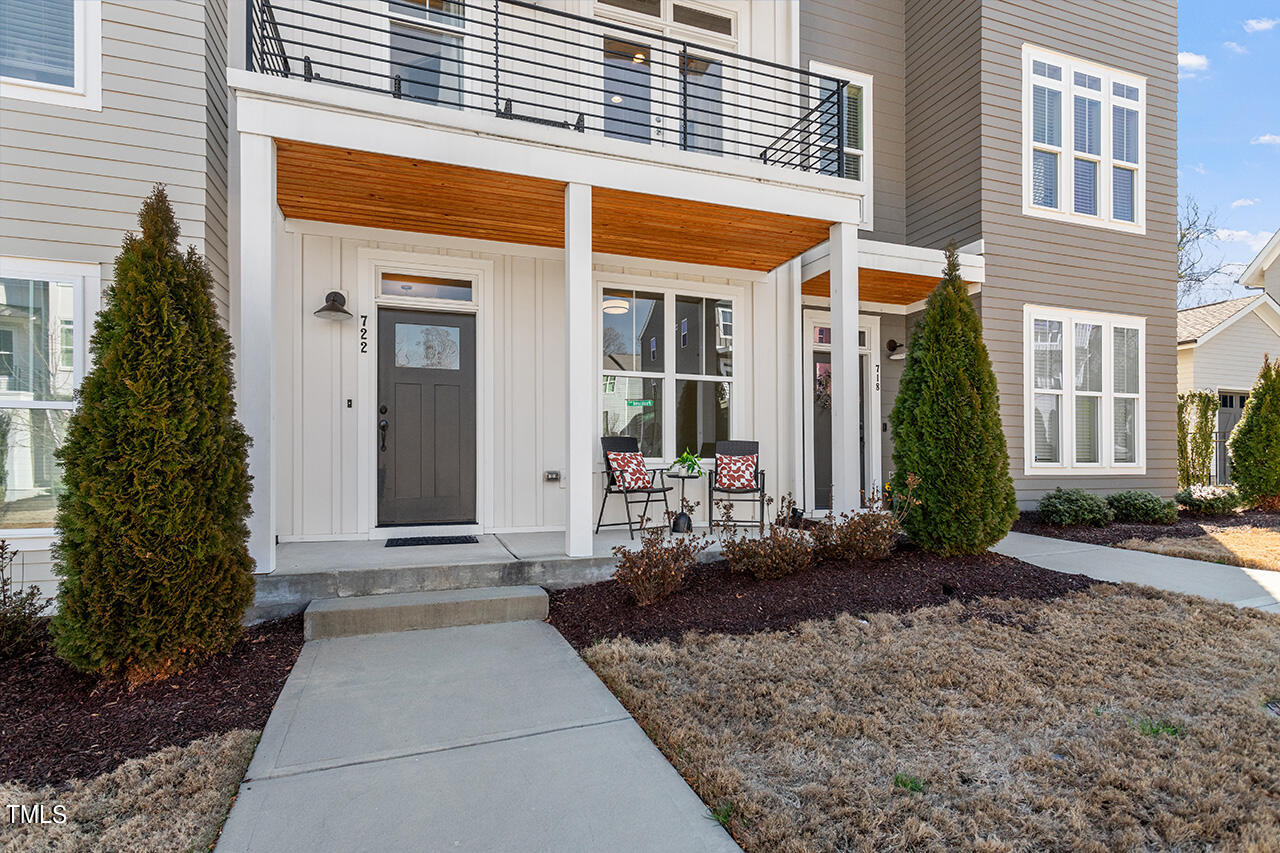722 Peakland Place