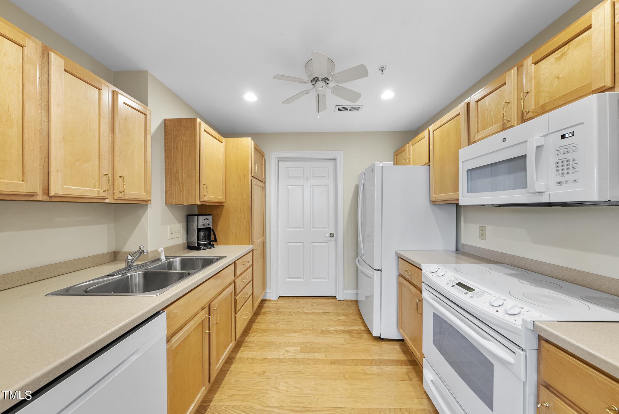 429 Cedar Club Circle