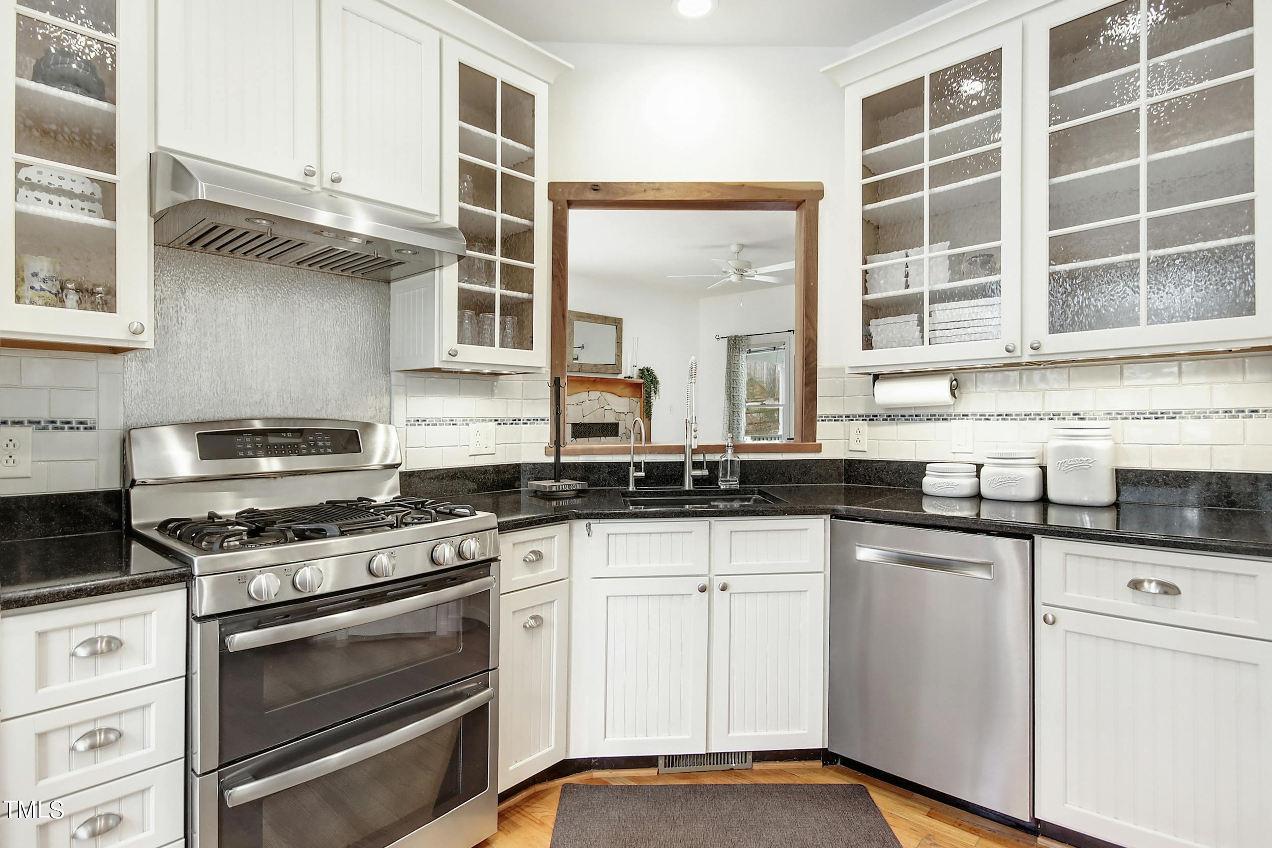 108 Persimmon Hill Road