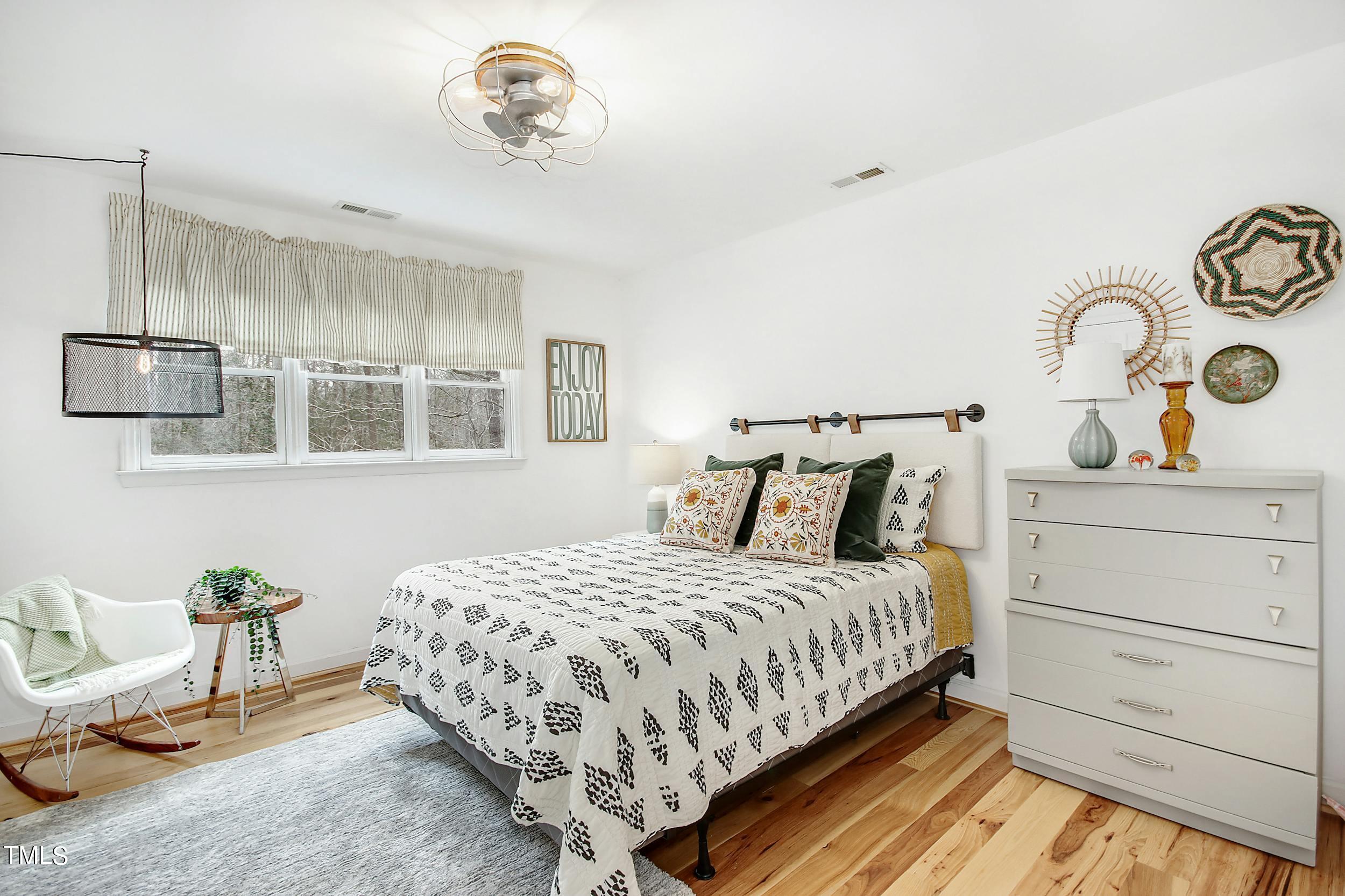 108 Persimmon Hill Road