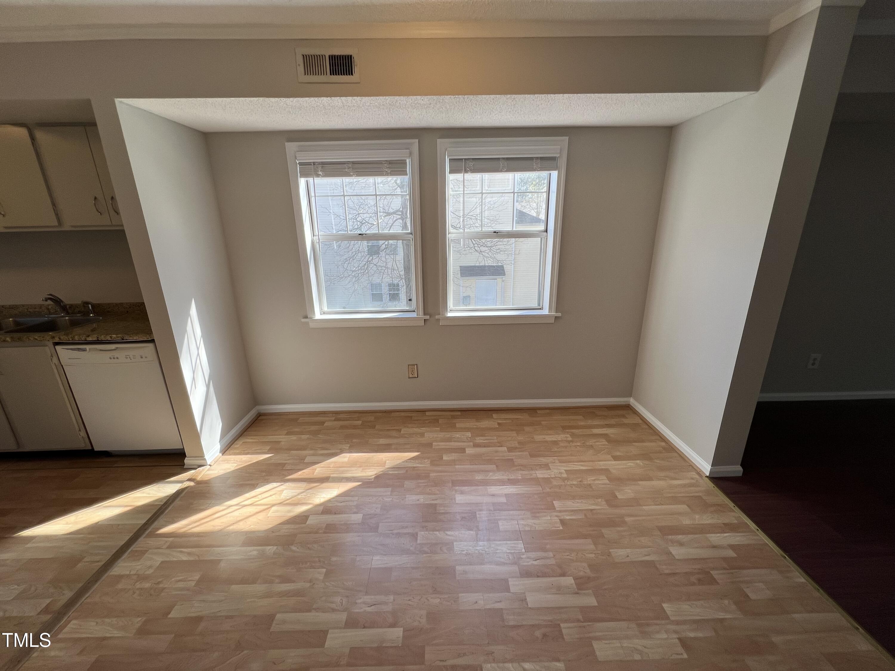 129 Schultz Street