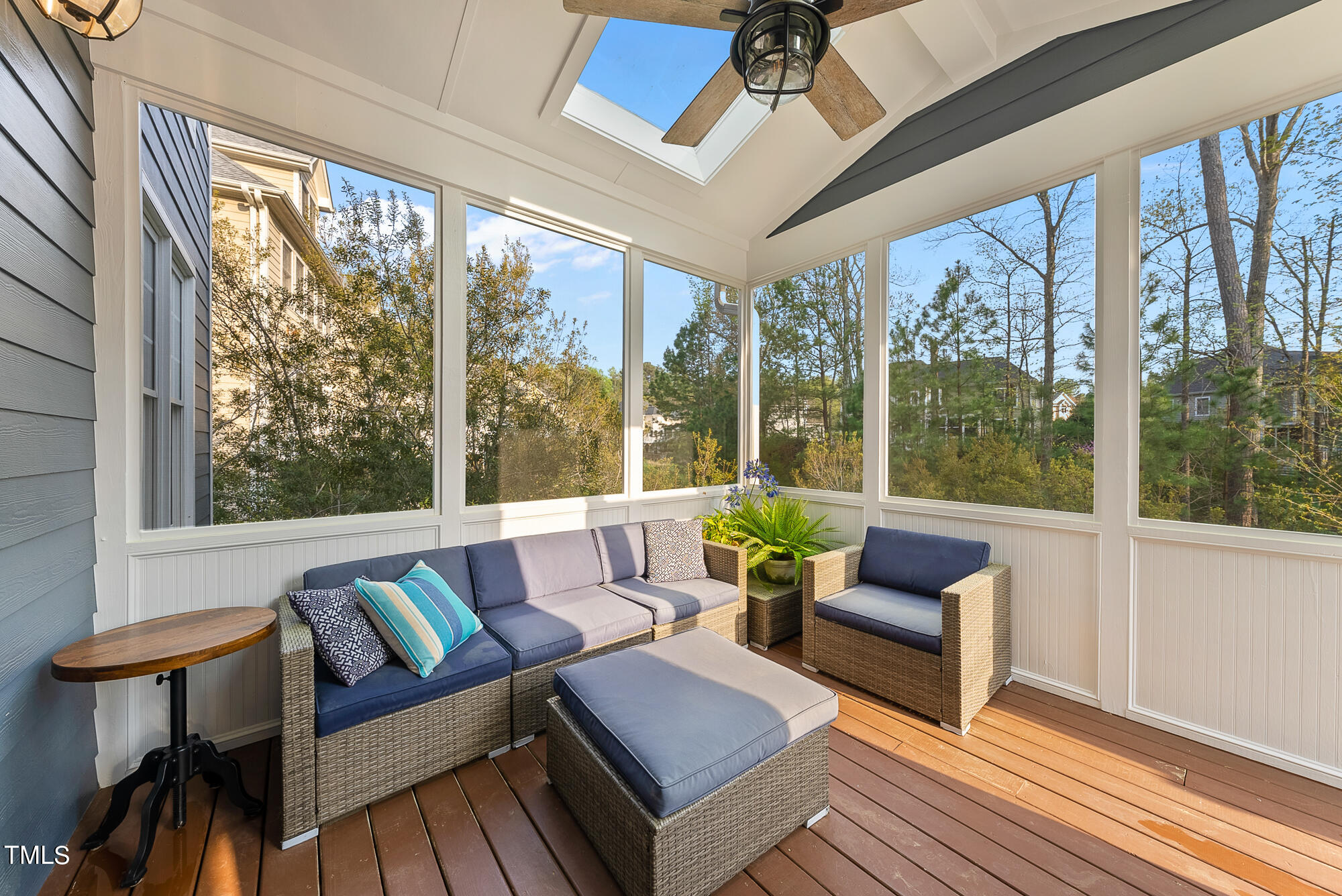 405 Old Larkspur Way Way