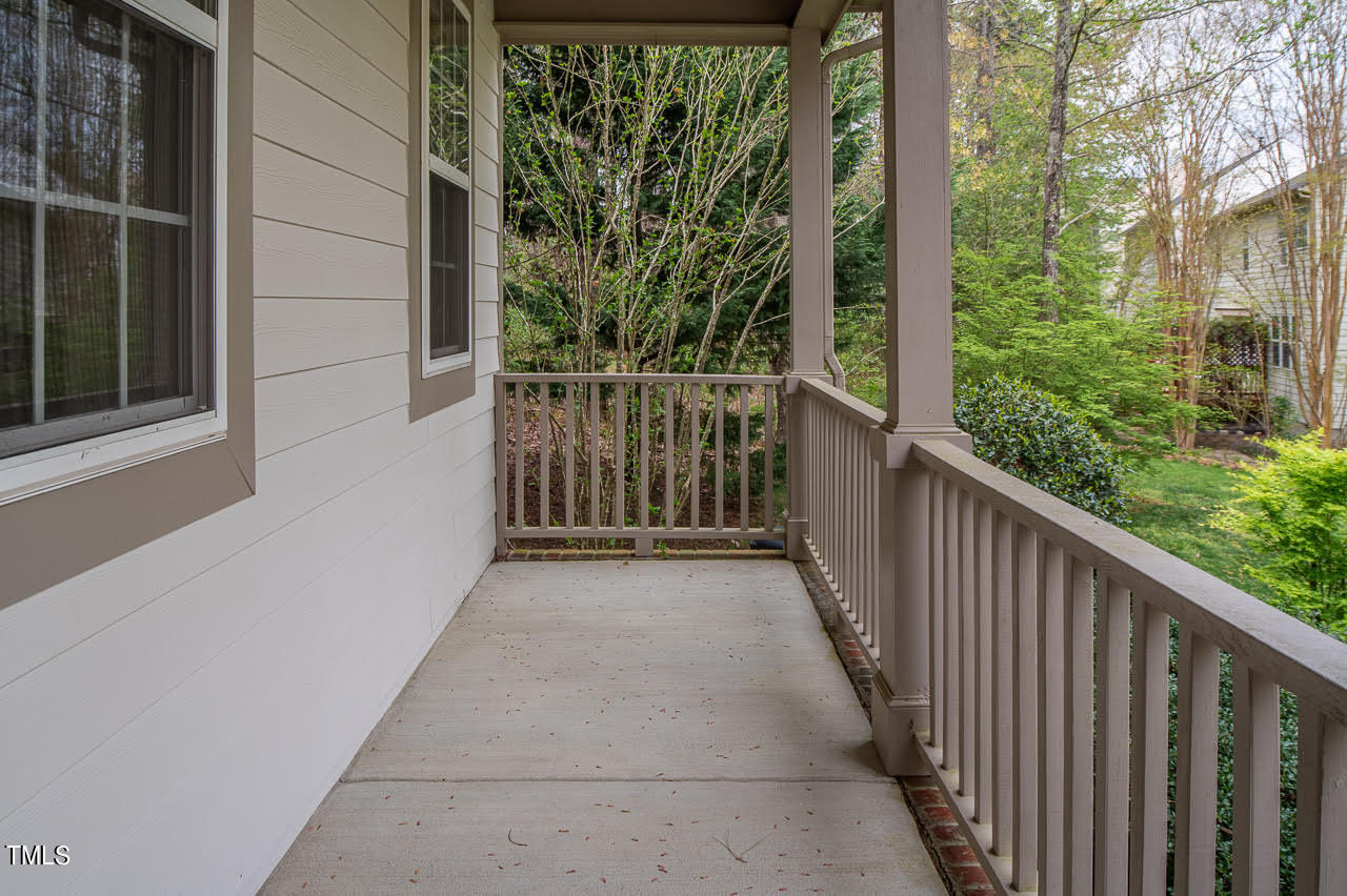 1112 Sophomore Court