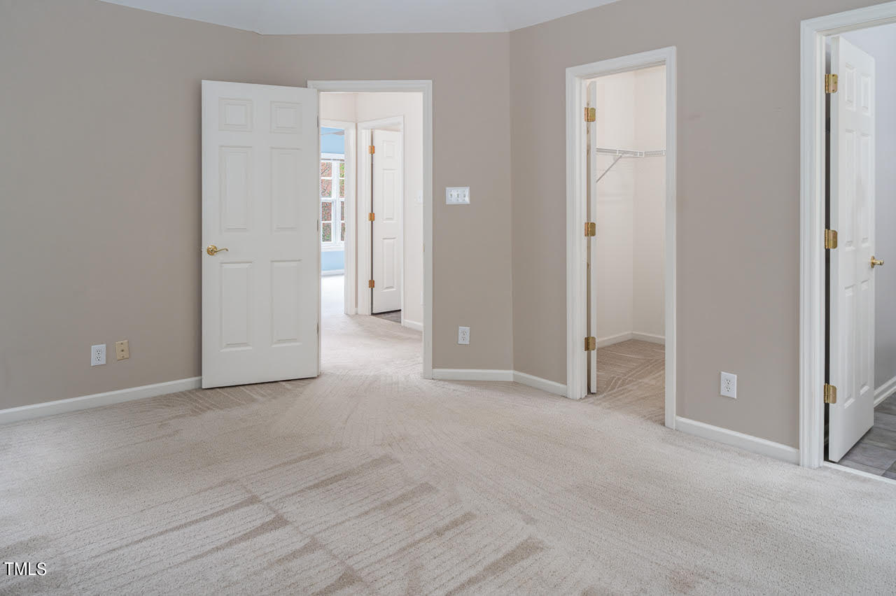 1112 Sophomore Court