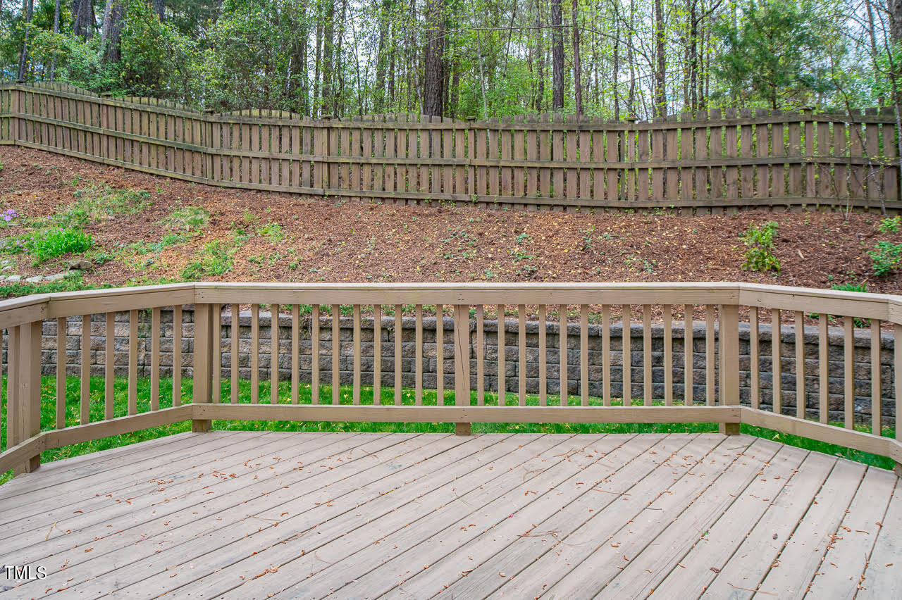 1112 Sophomore Court