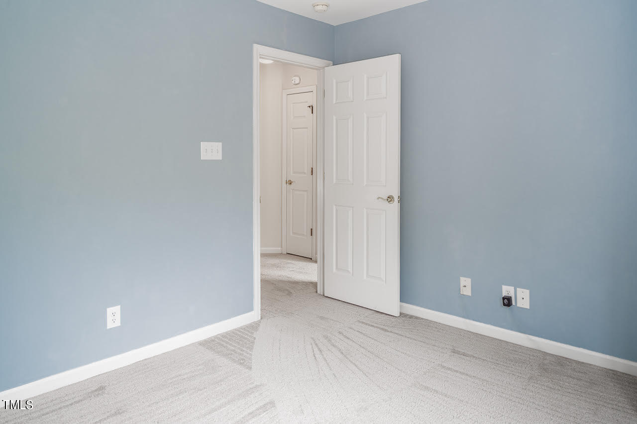 1112 Sophomore Court