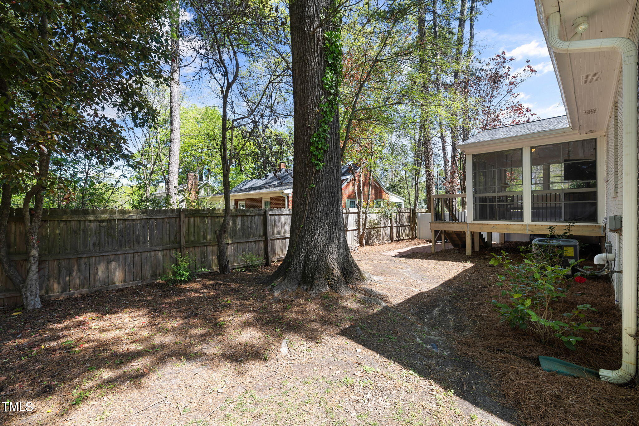 3300 Hall Place