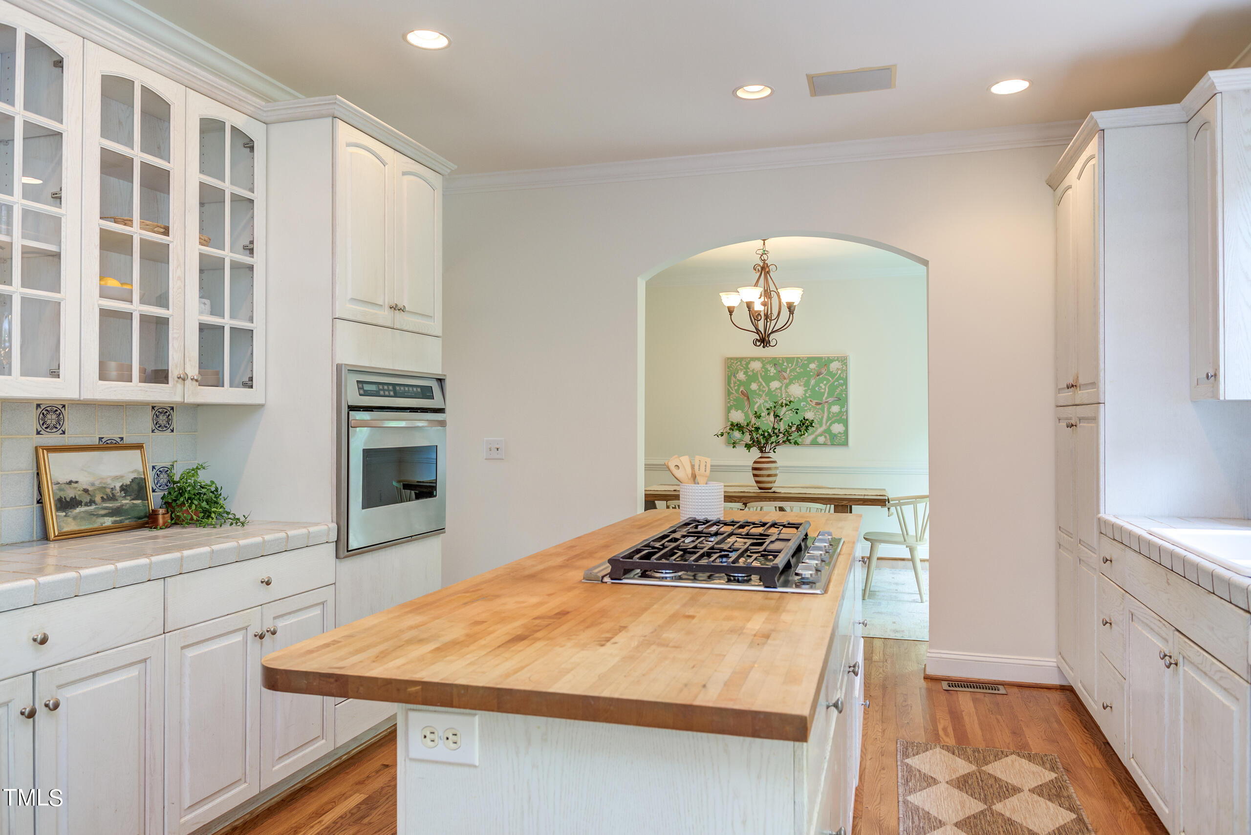 1005 Woodlot Ridge Road