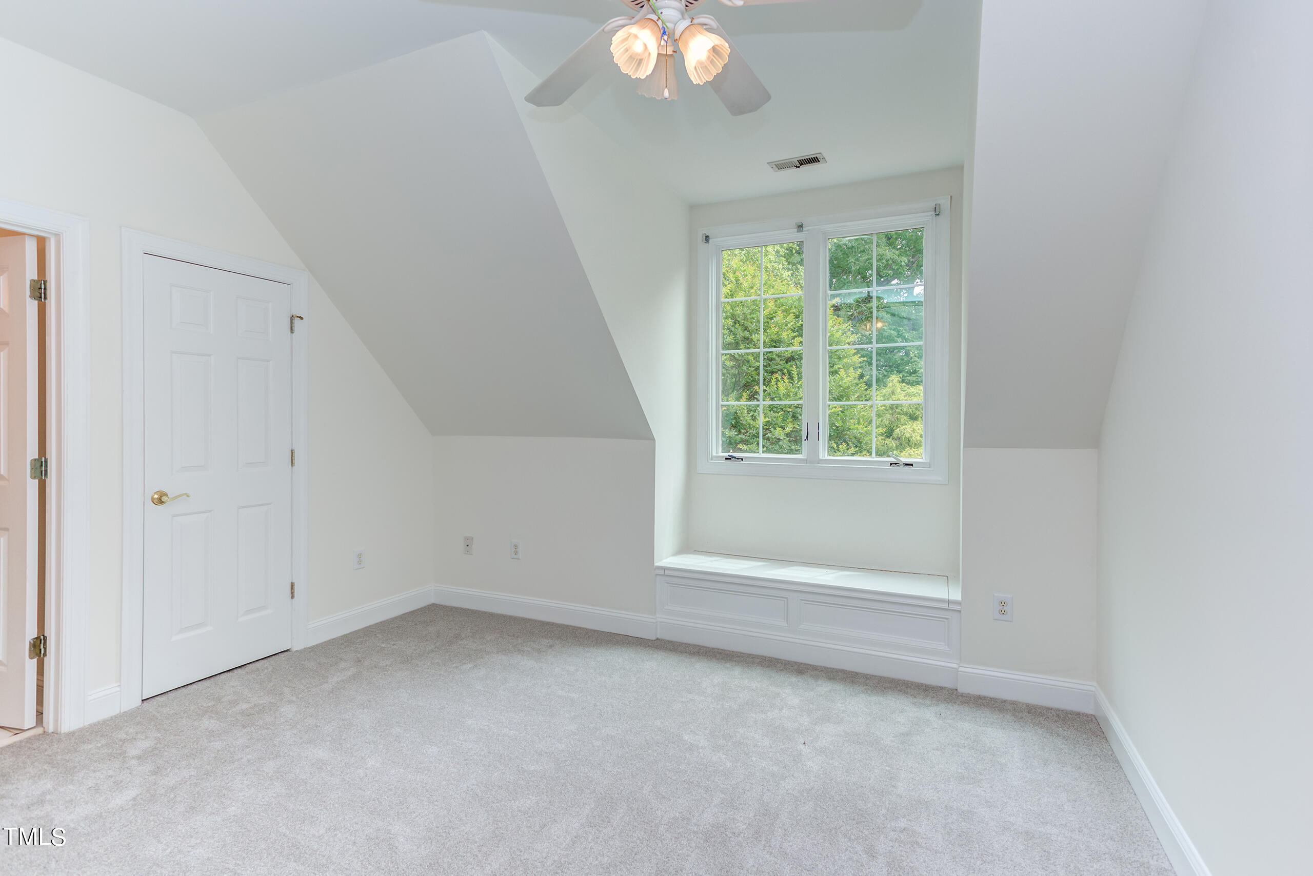 1005 Woodlot Ridge Road