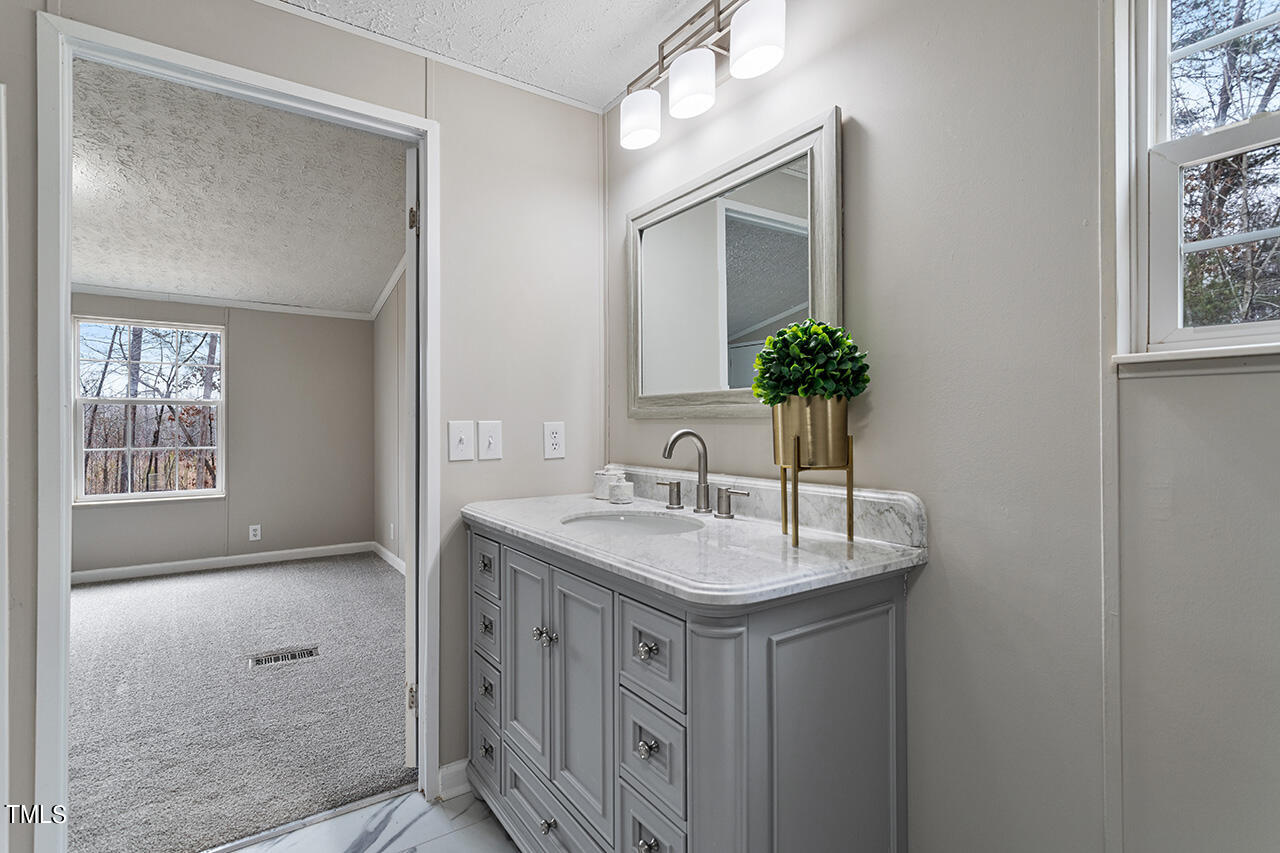 2208 Pleasant Brook Way