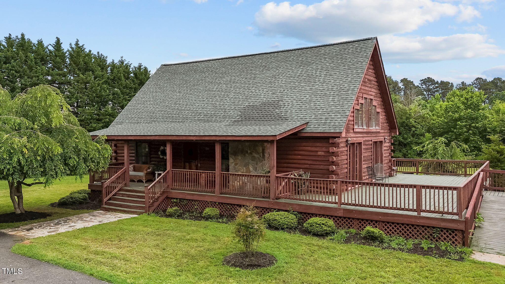171 Robert Whitfield Road
