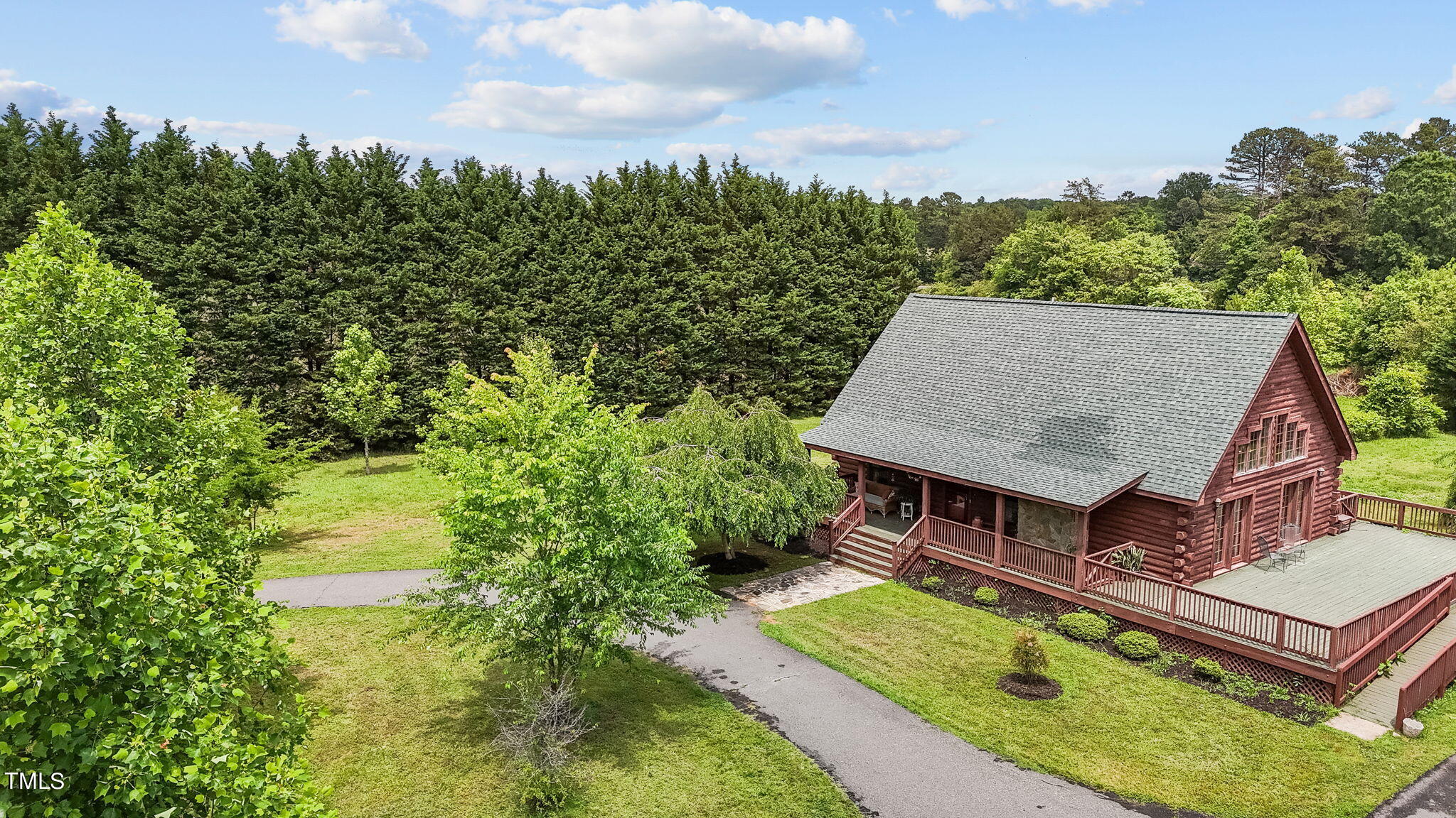 171 Robert Whitfield Road