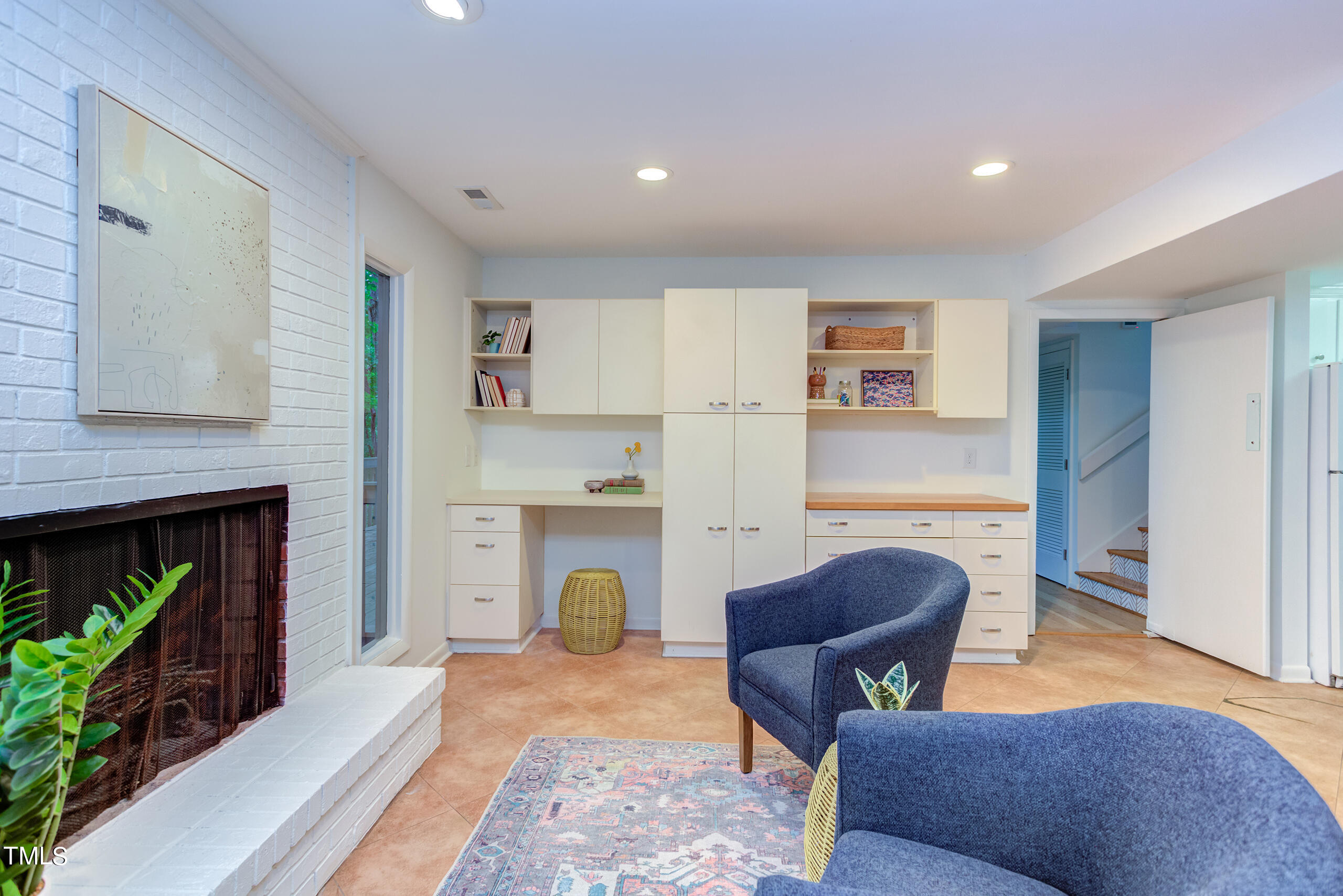 616 Beech Tree Court