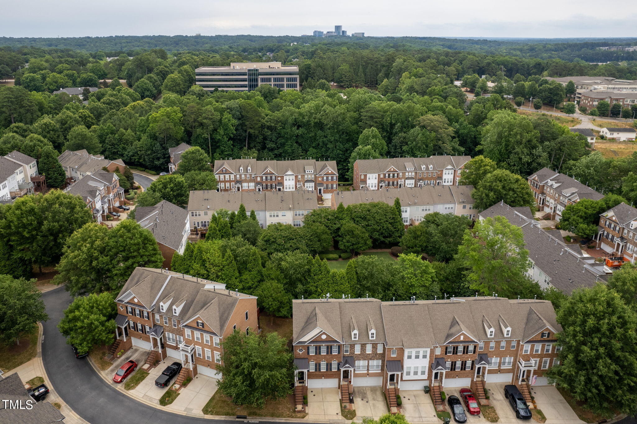 2617 Laurelcherry Street