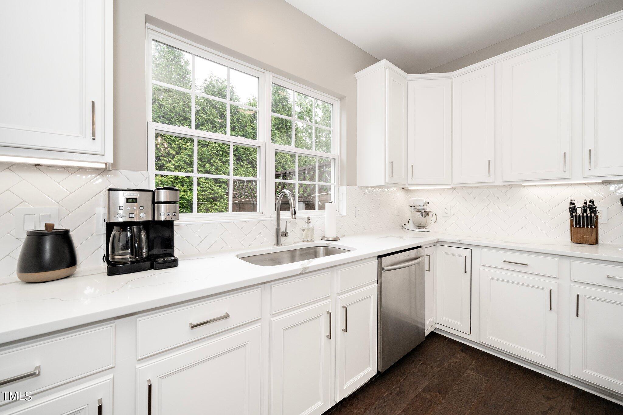 2617 Laurelcherry Street