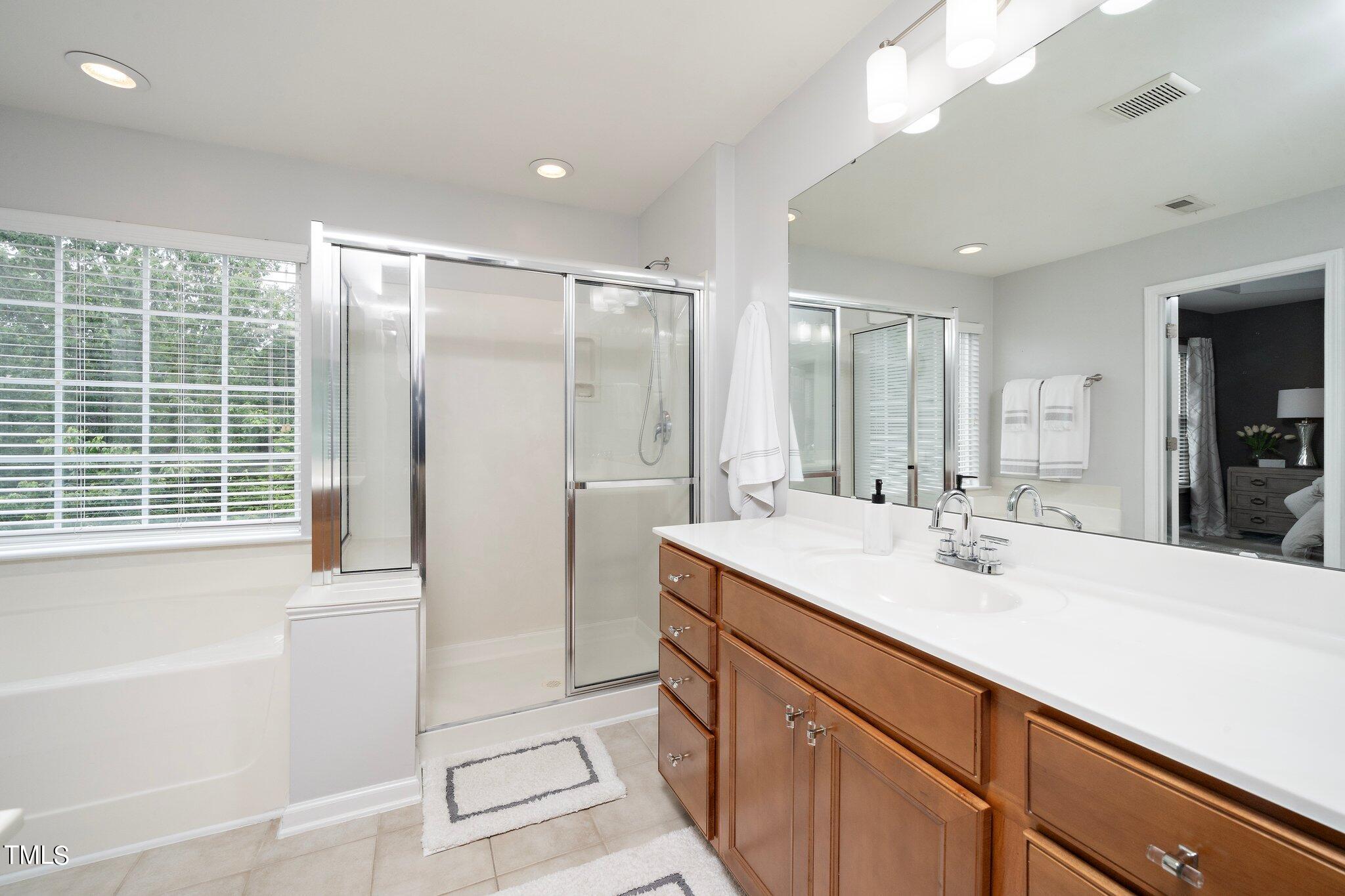 2617 Laurelcherry Street