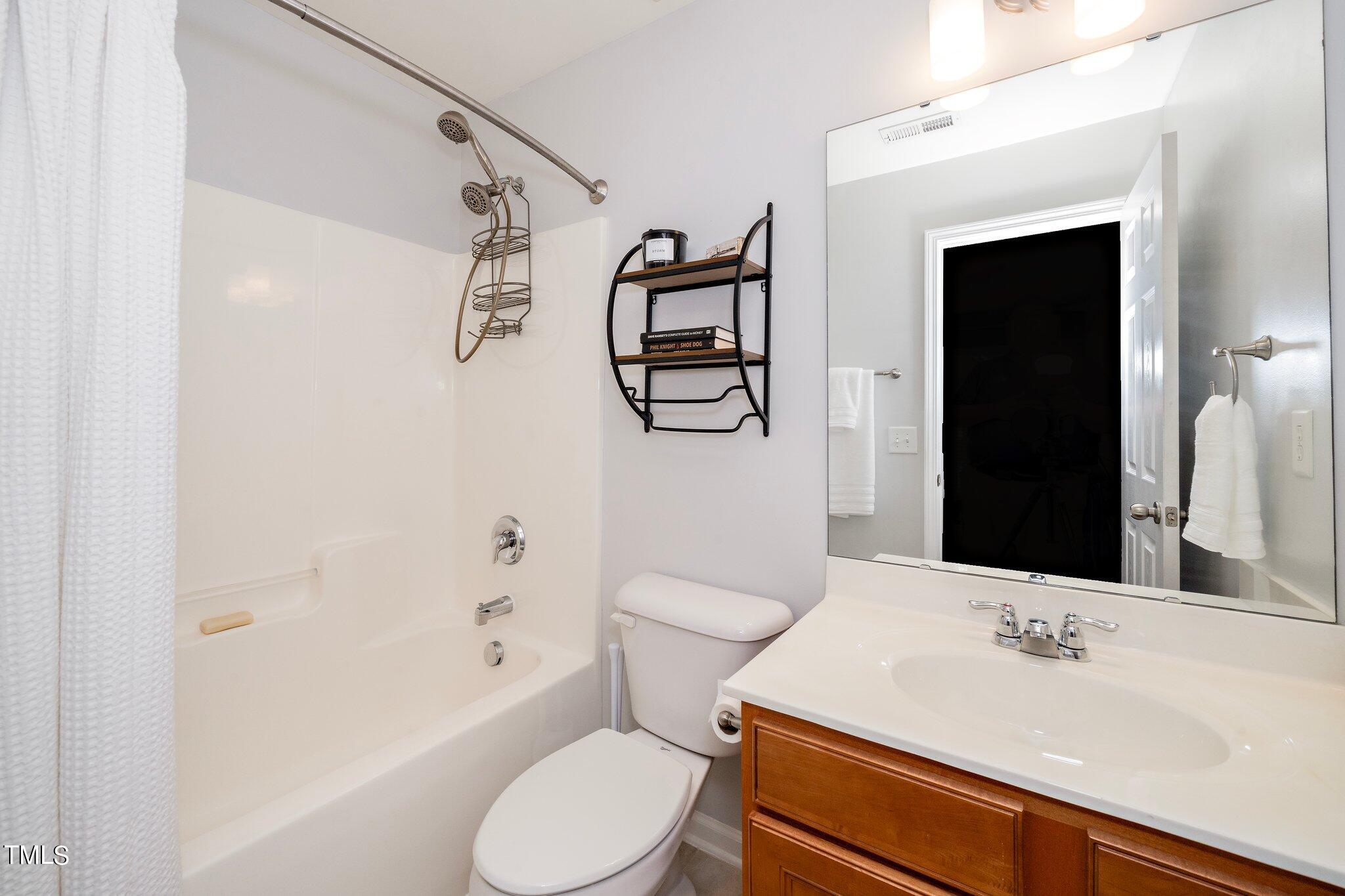 2617 Laurelcherry Street