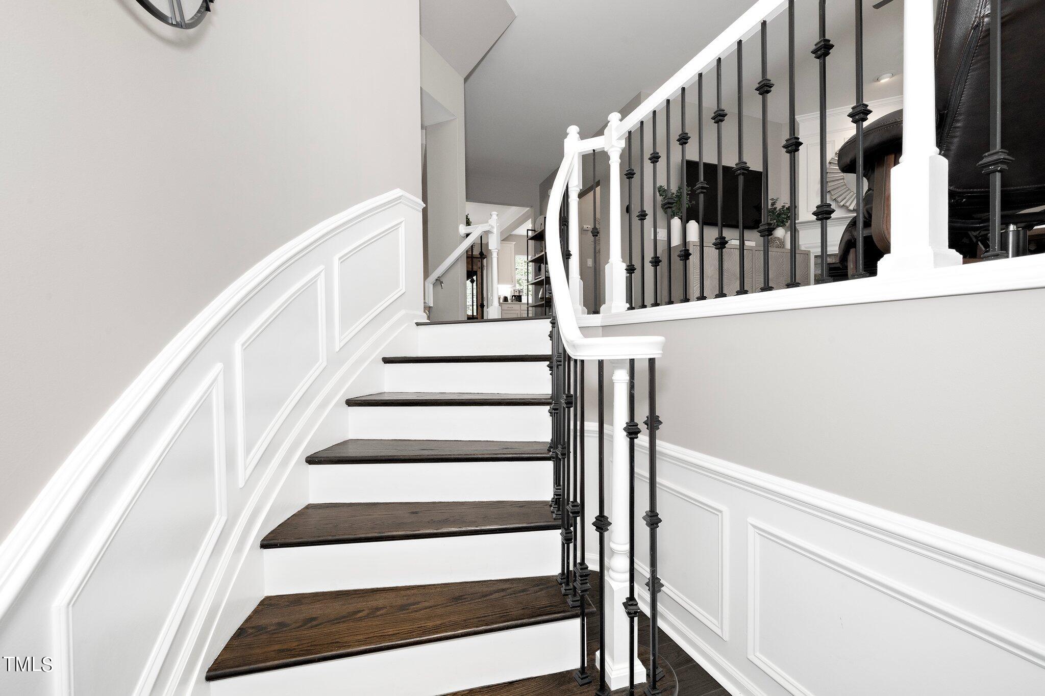 2617 Laurelcherry Street