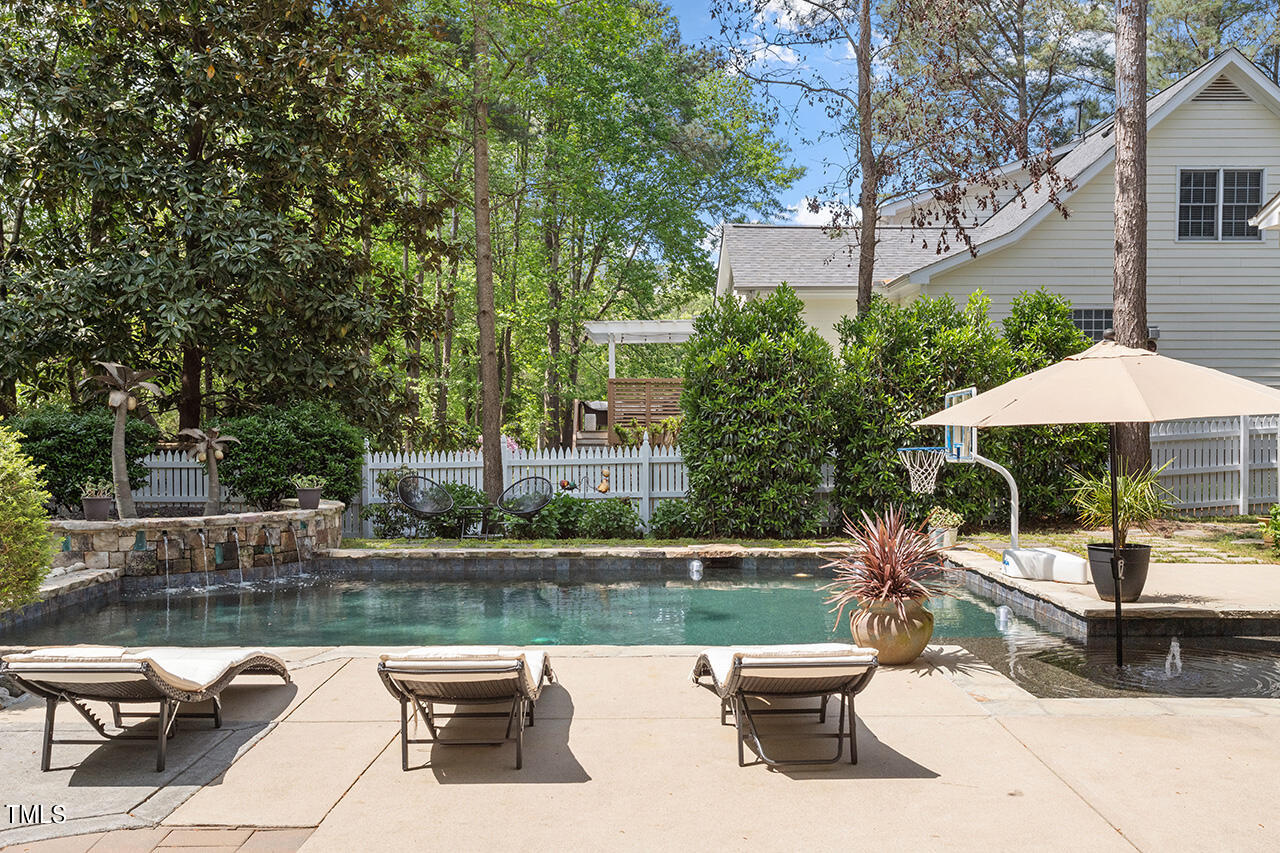 284 Elmcrest Drive
