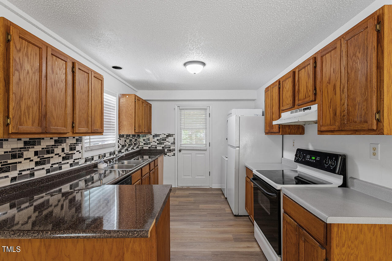 208 Scarlett Drive
