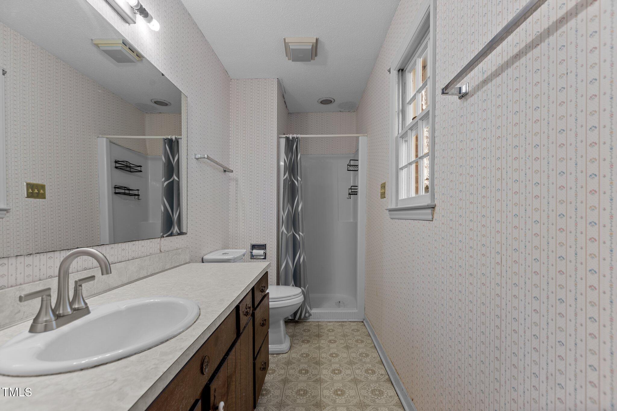 2438 Springview Trail