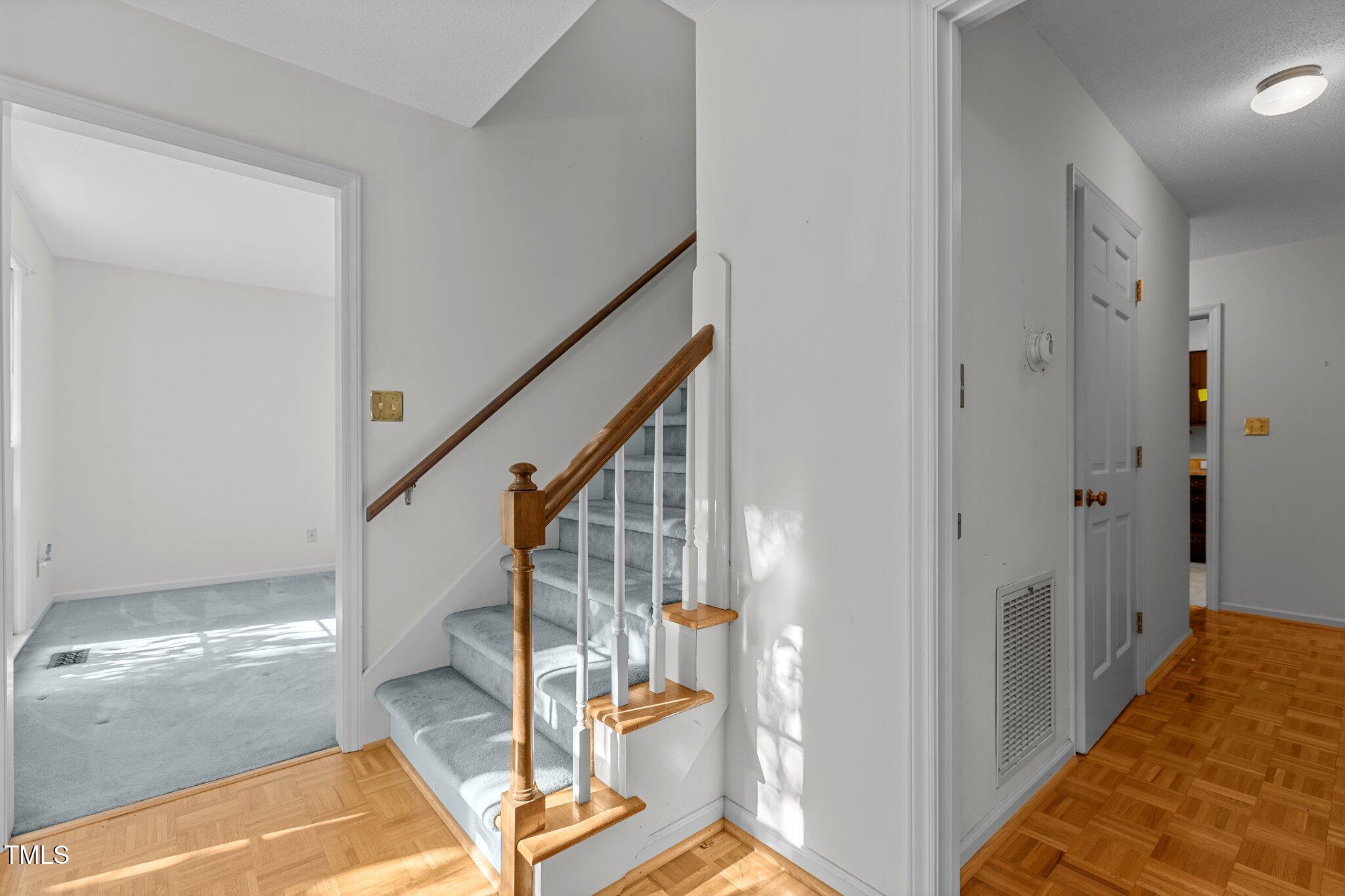 2438 Springview Trail