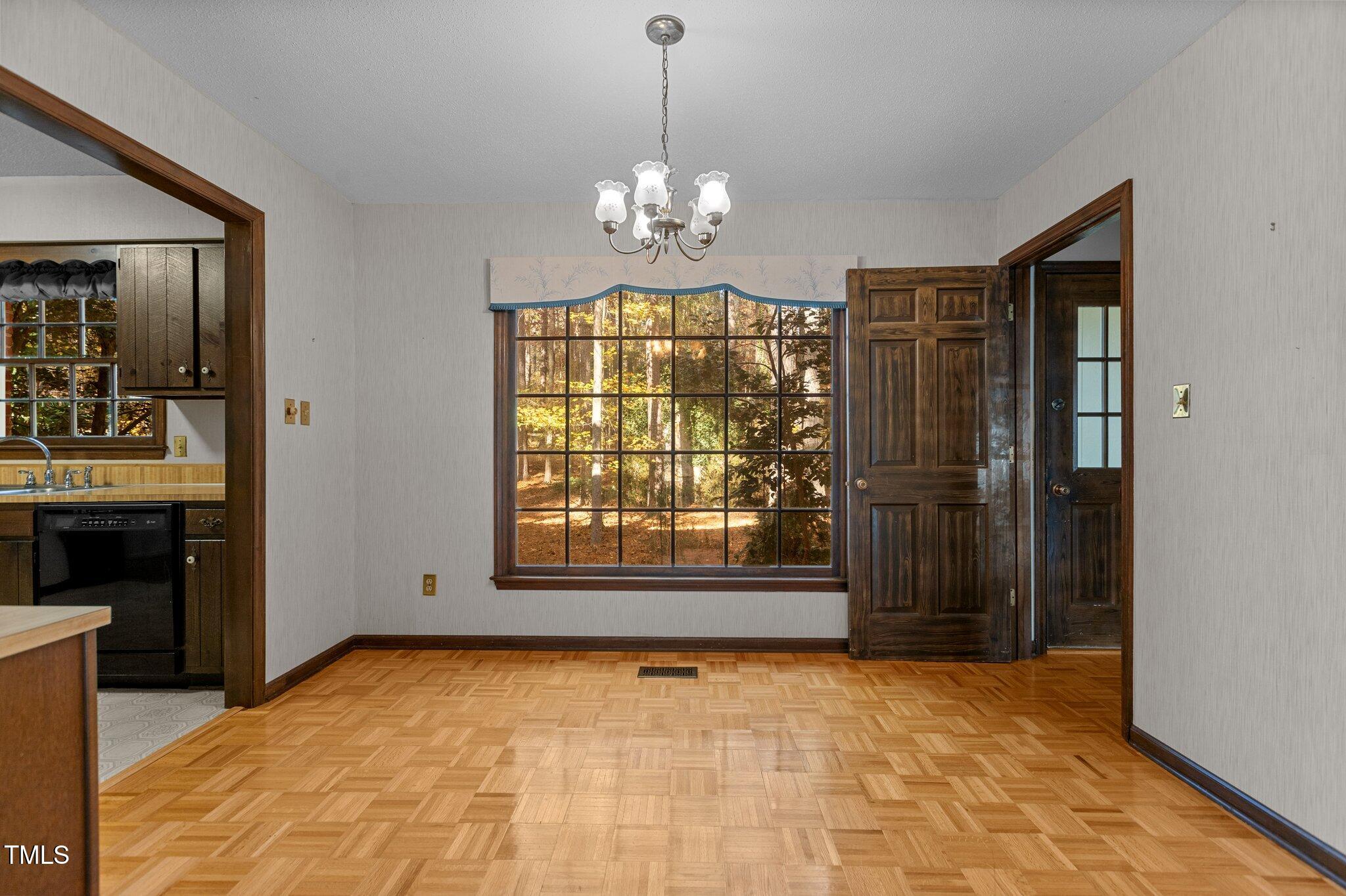 2438 Springview Trail