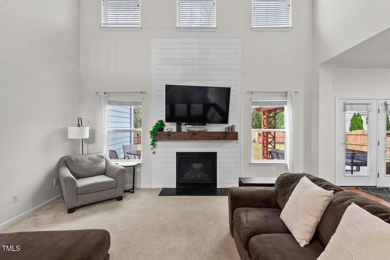 125 Windrush Lane