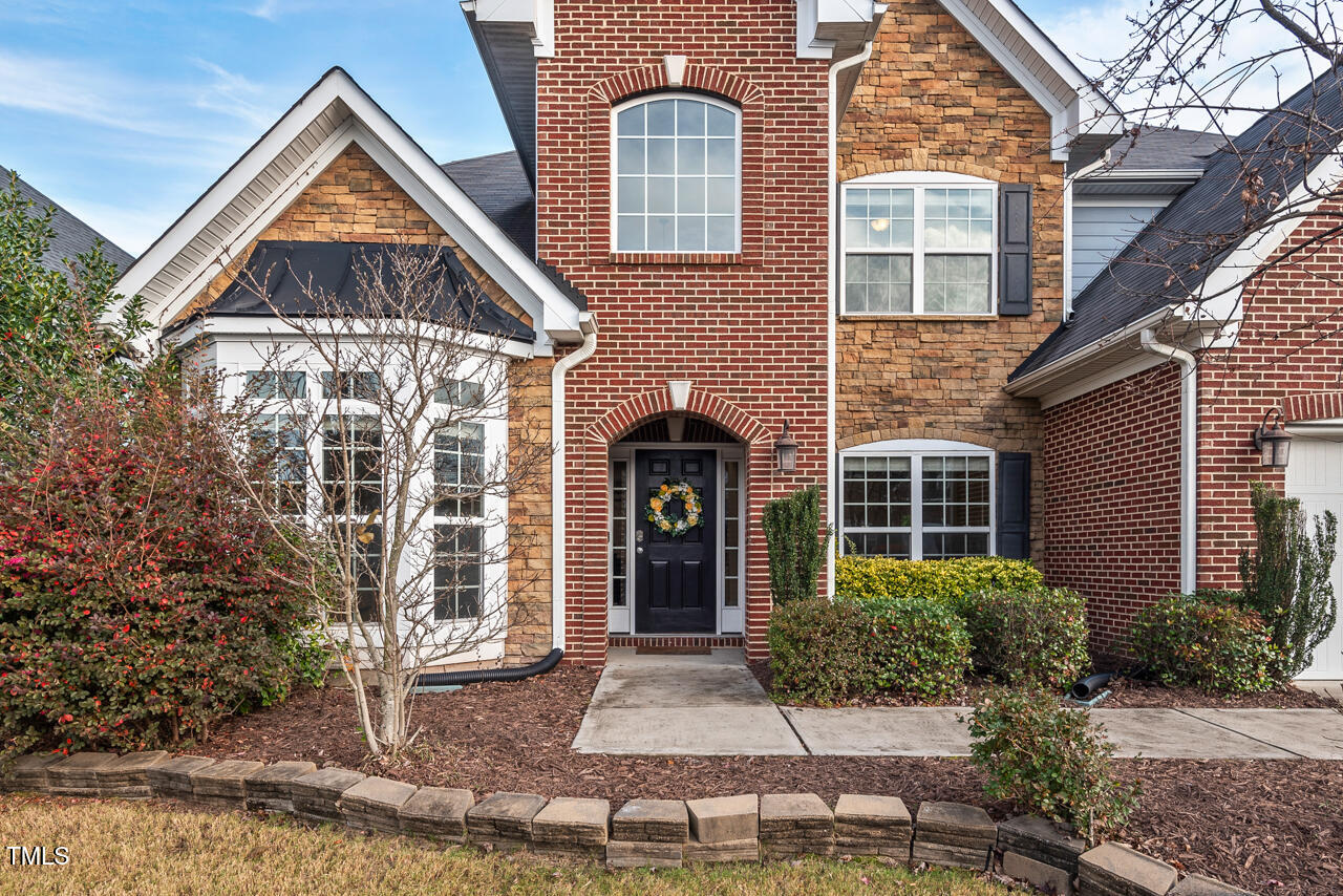 125 Windrush Lane