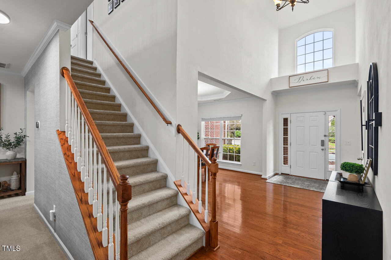 125 Windrush Lane