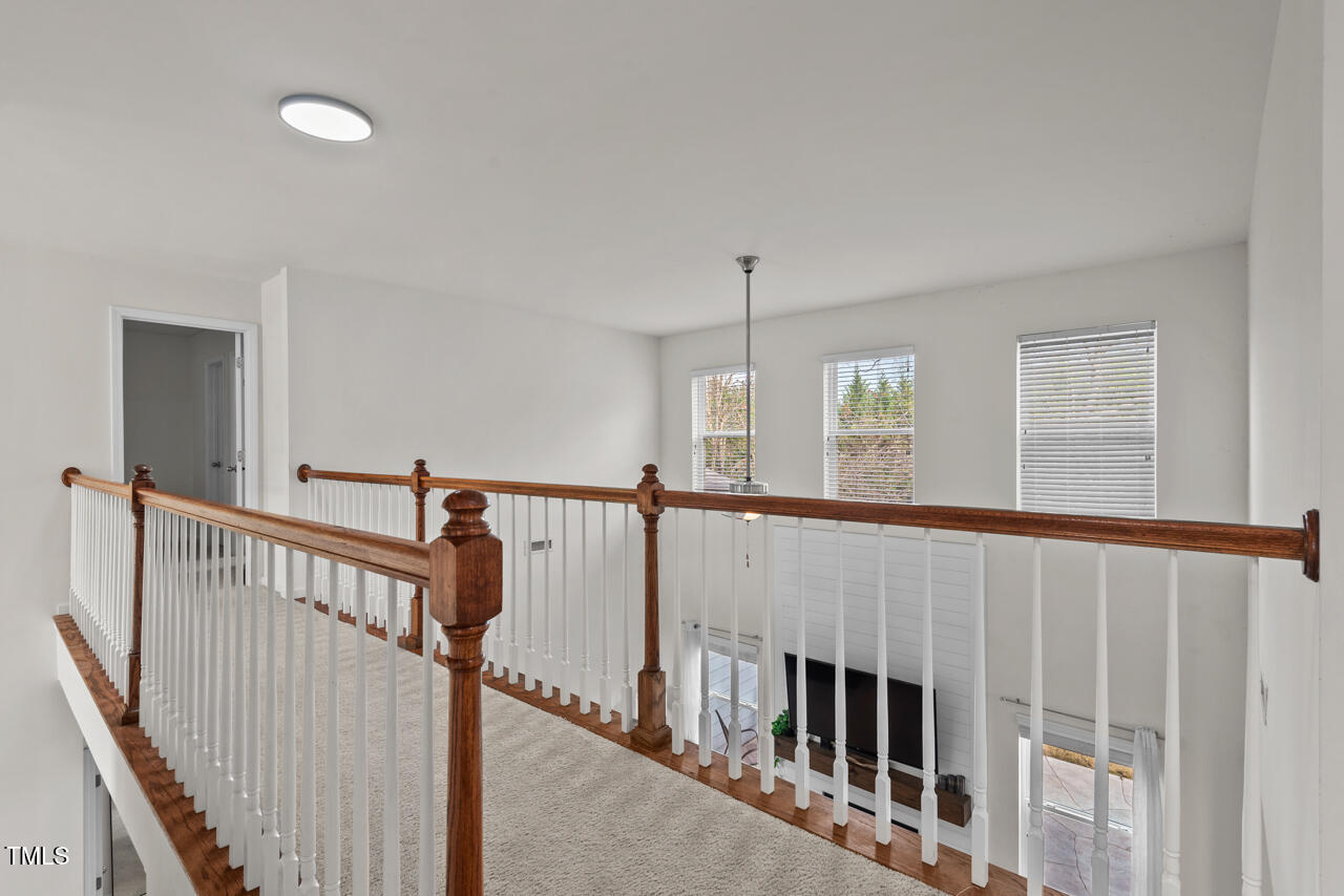 125 Windrush Lane