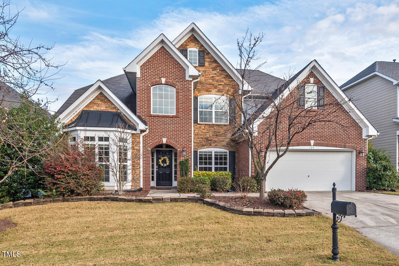 125 Windrush Lane