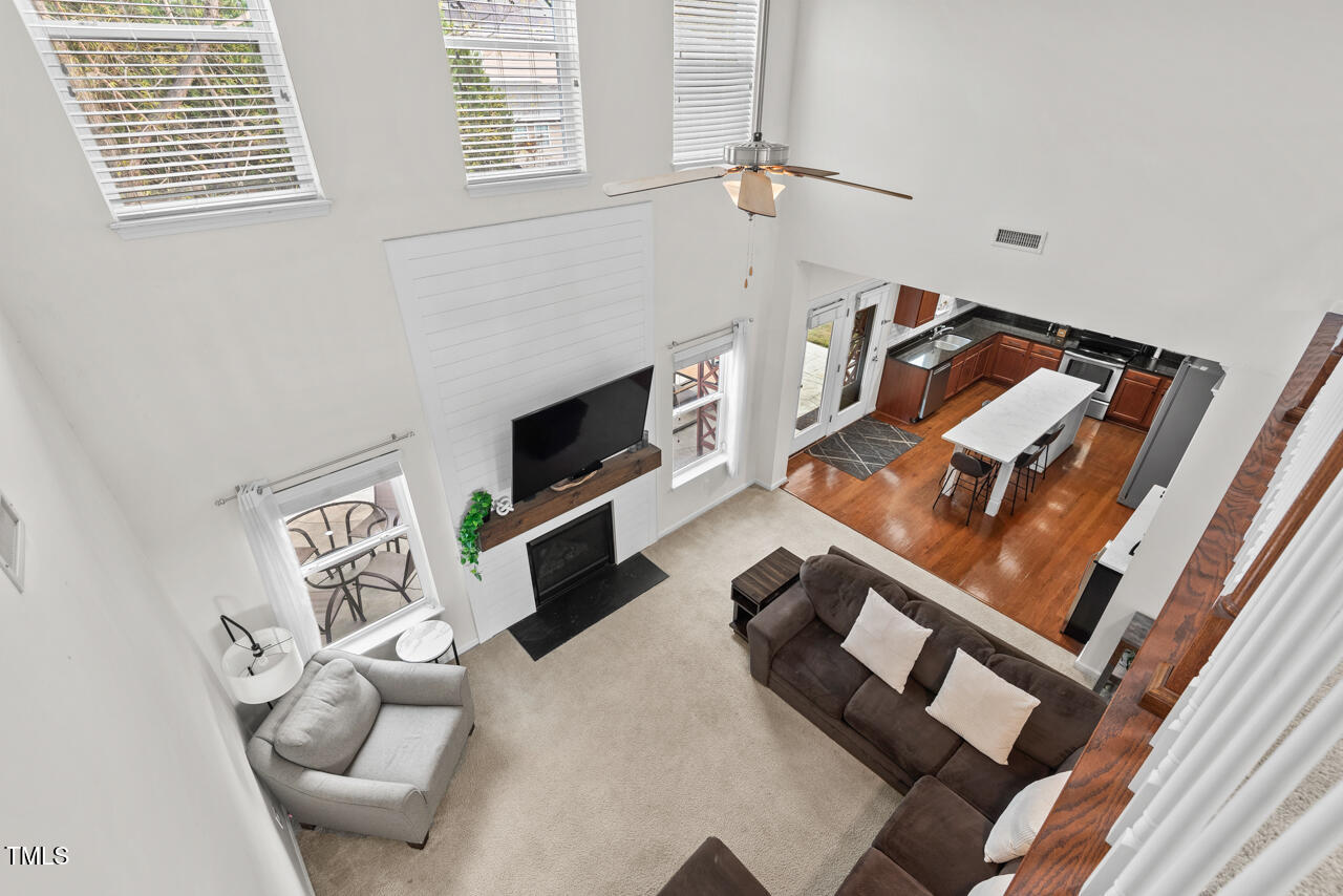 125 Windrush Lane