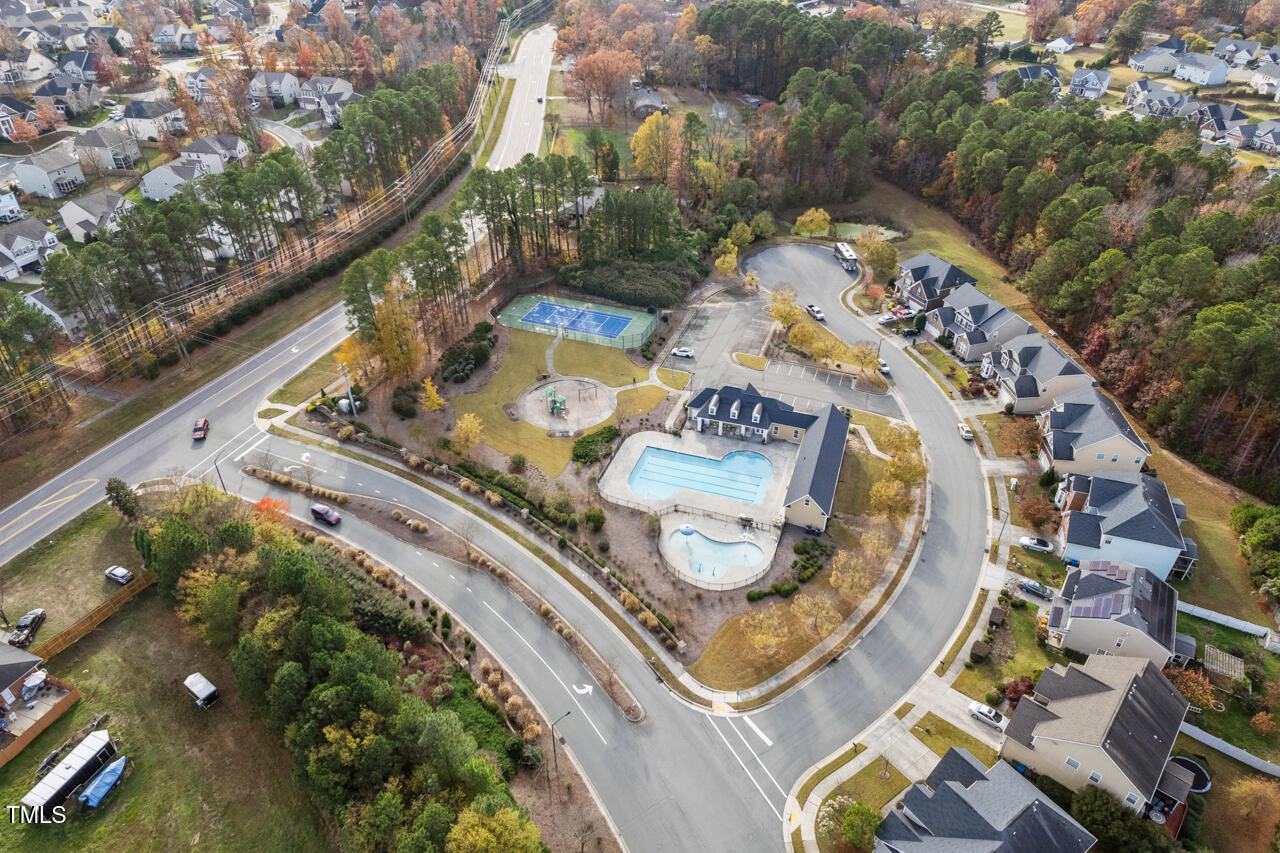 125 Windrush Lane