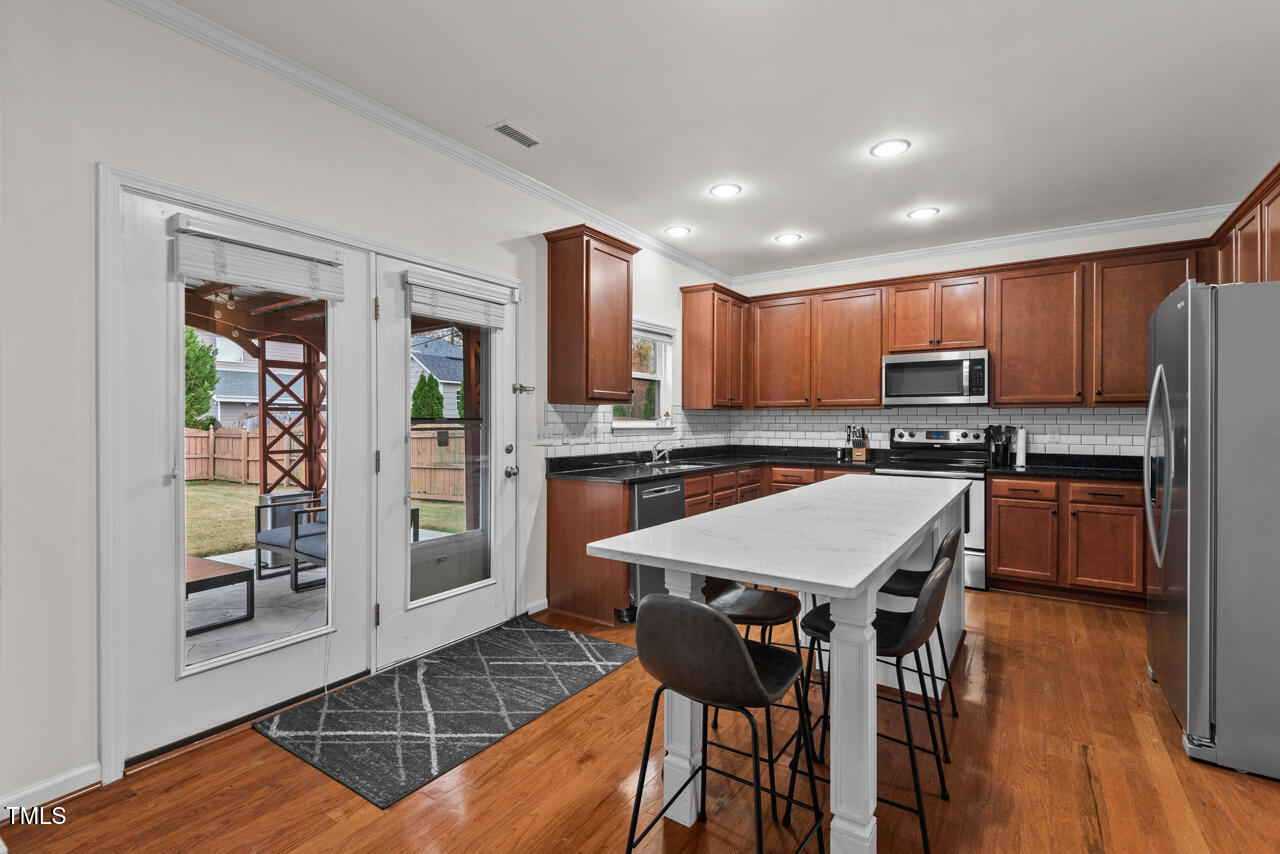 125 Windrush Lane
