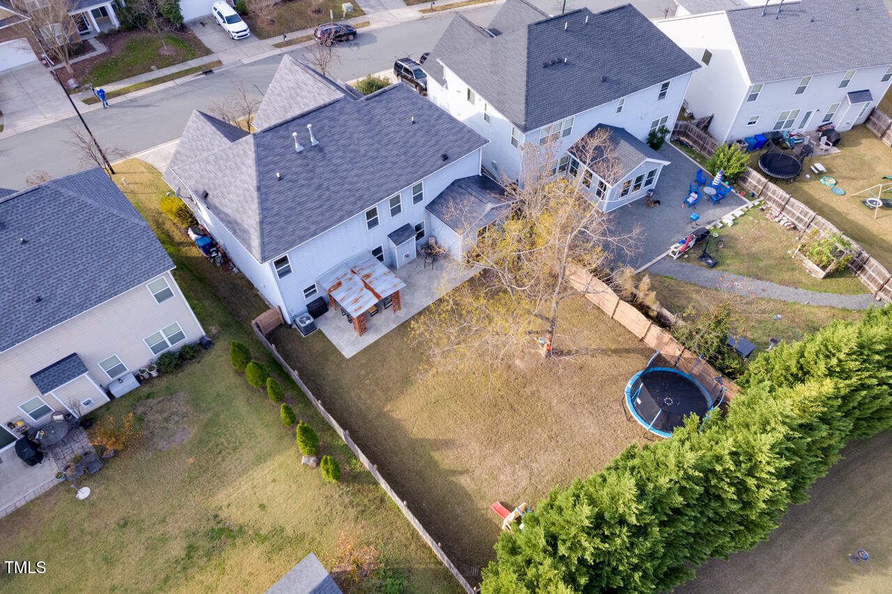 125 Windrush Lane