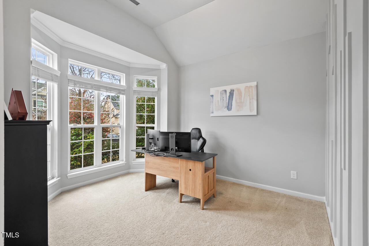125 Windrush Lane