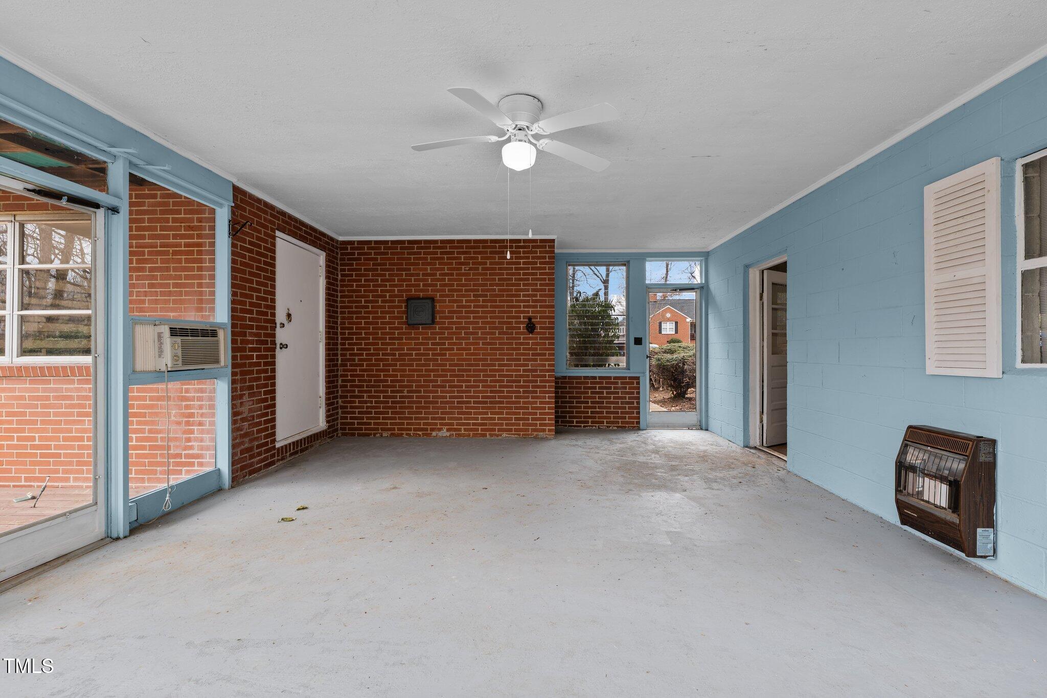 515 W Cardinal Street