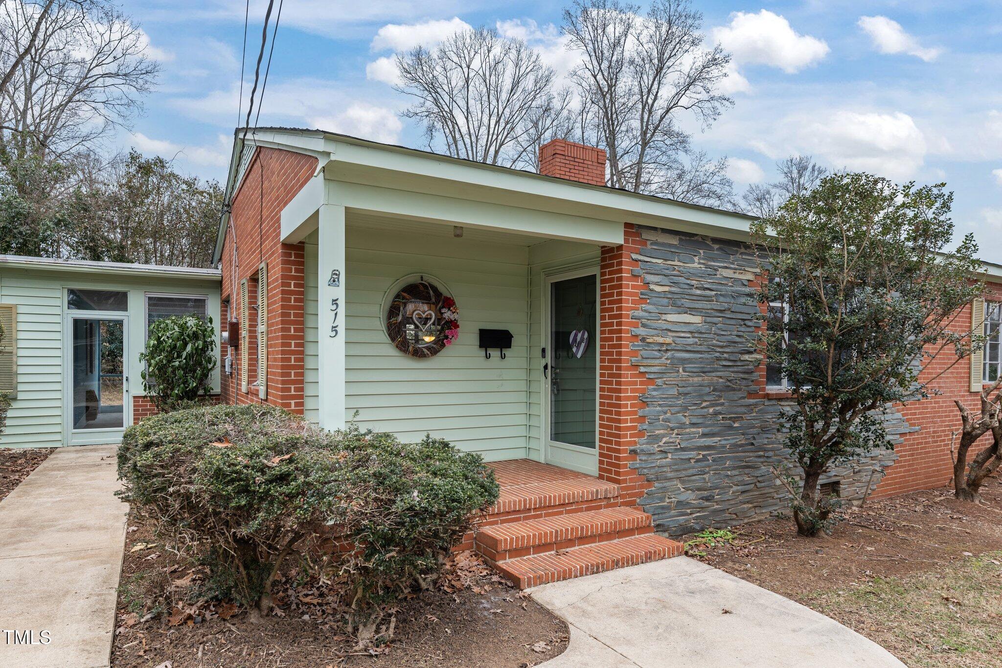 515 W Cardinal Street