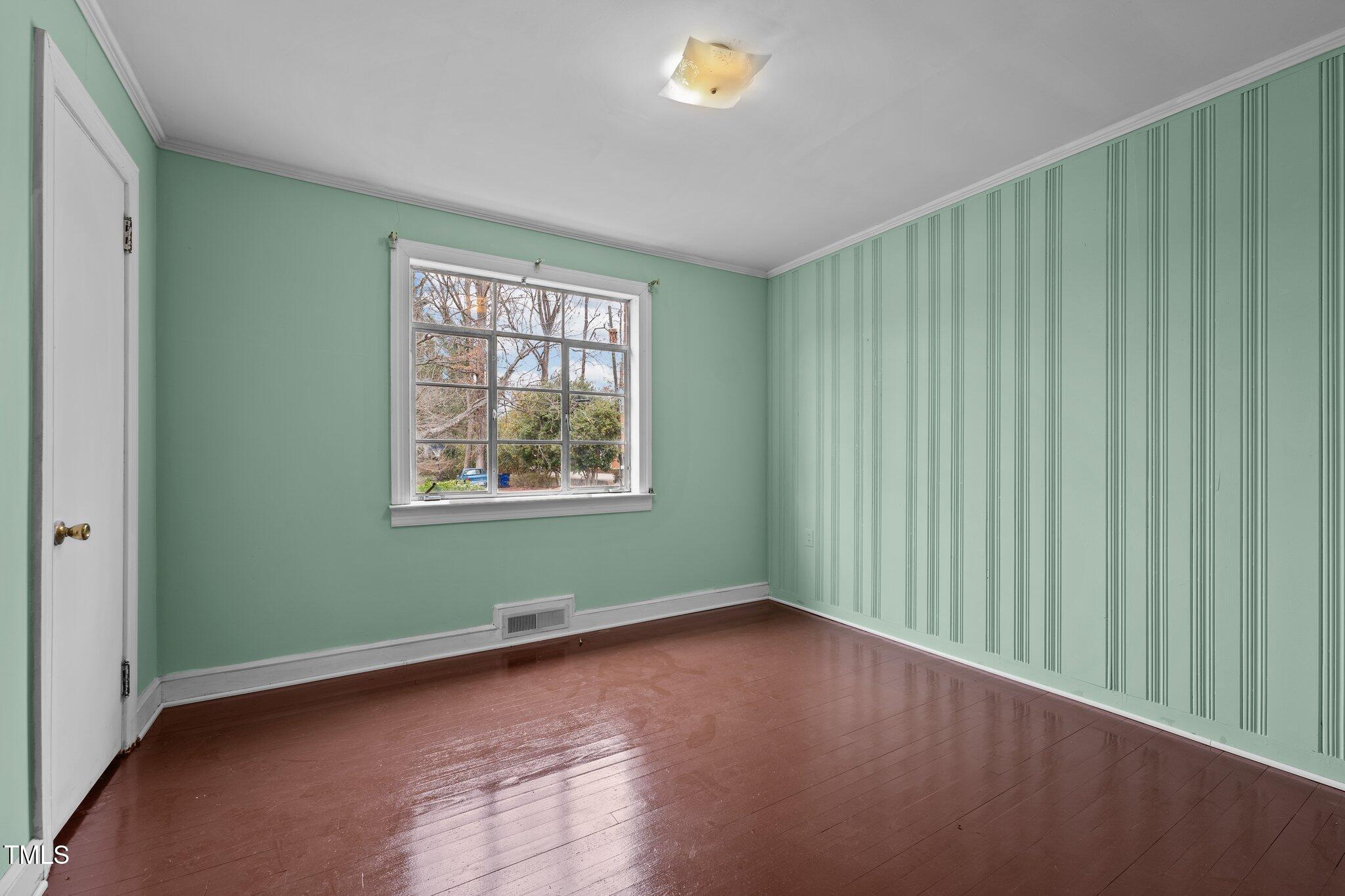 515 W Cardinal Street