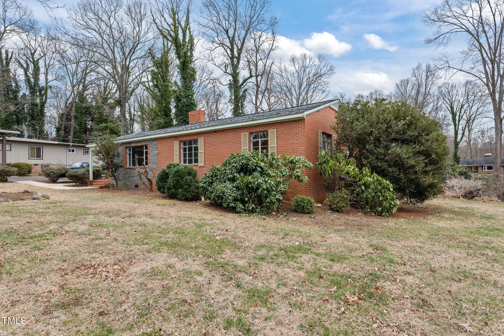 515 W Cardinal Street