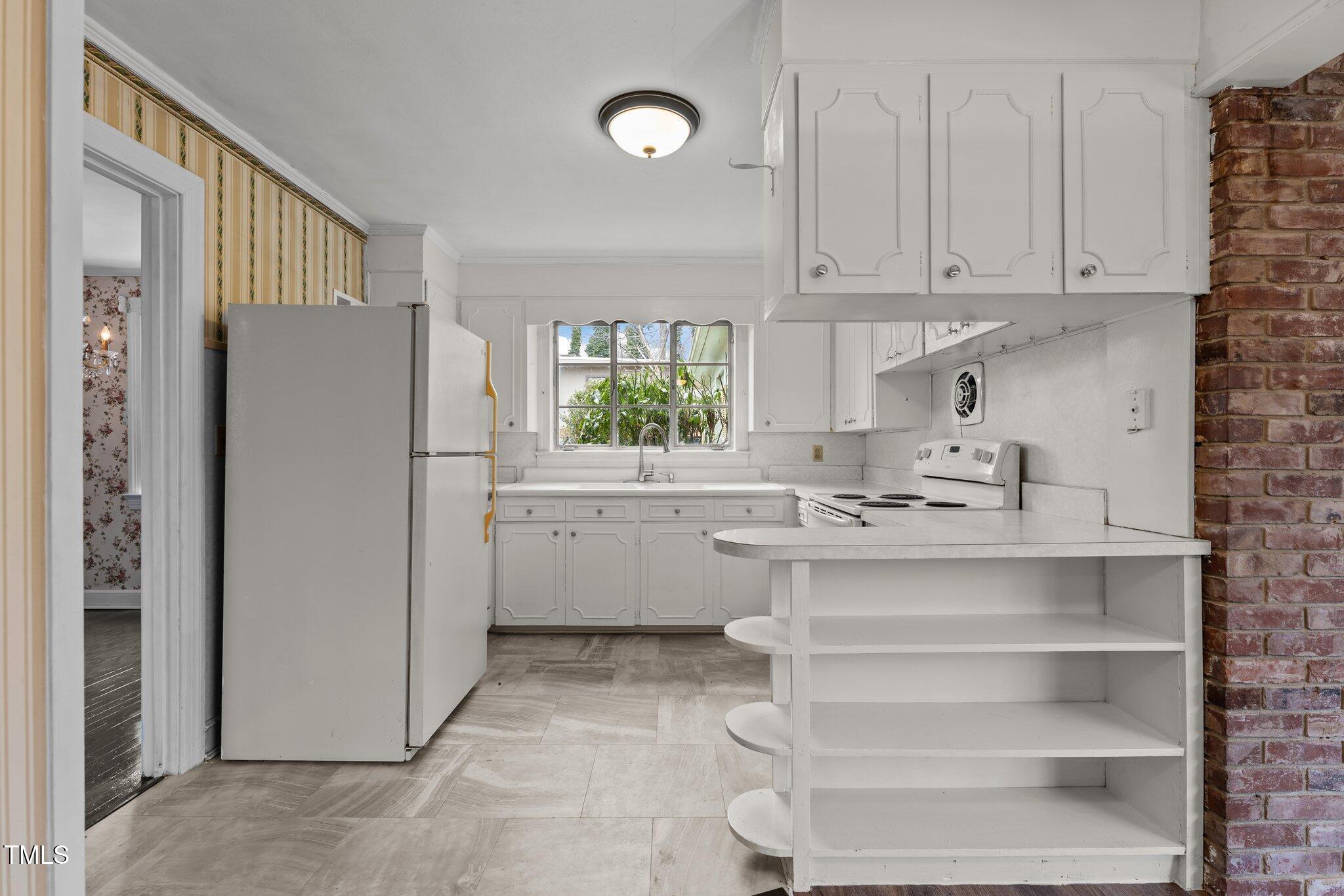 515 W Cardinal Street