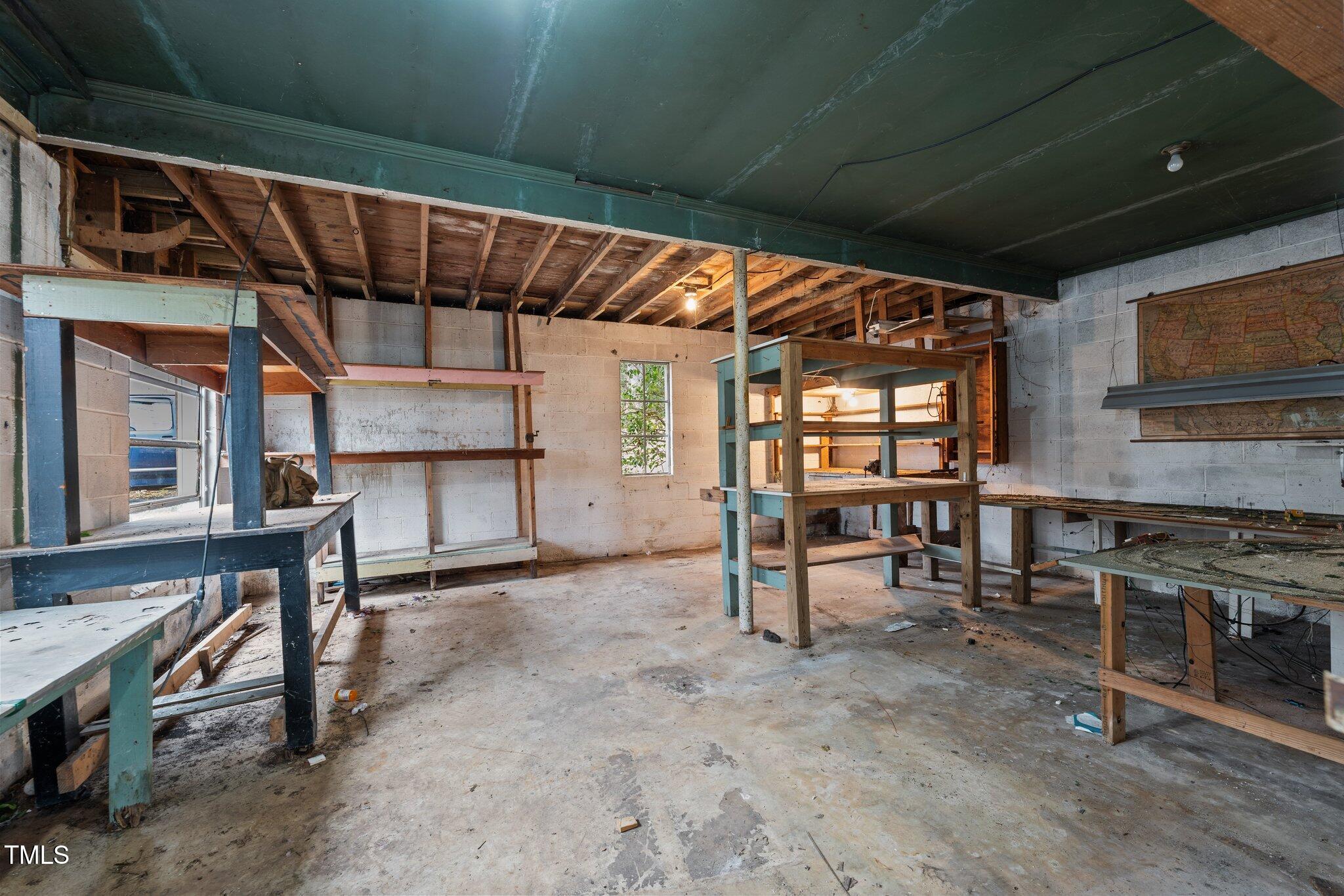 515 W Cardinal Street