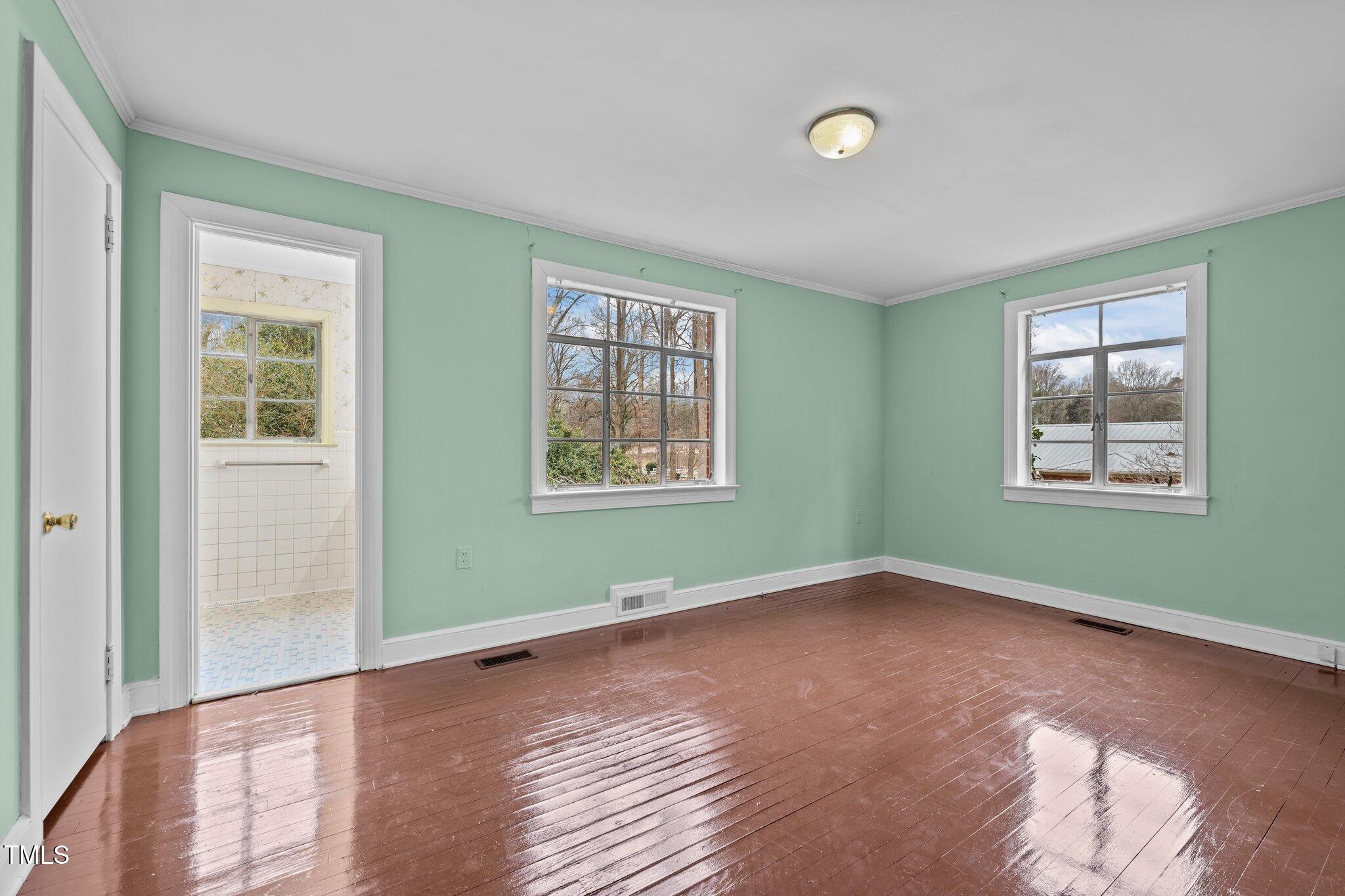 515 W Cardinal Street