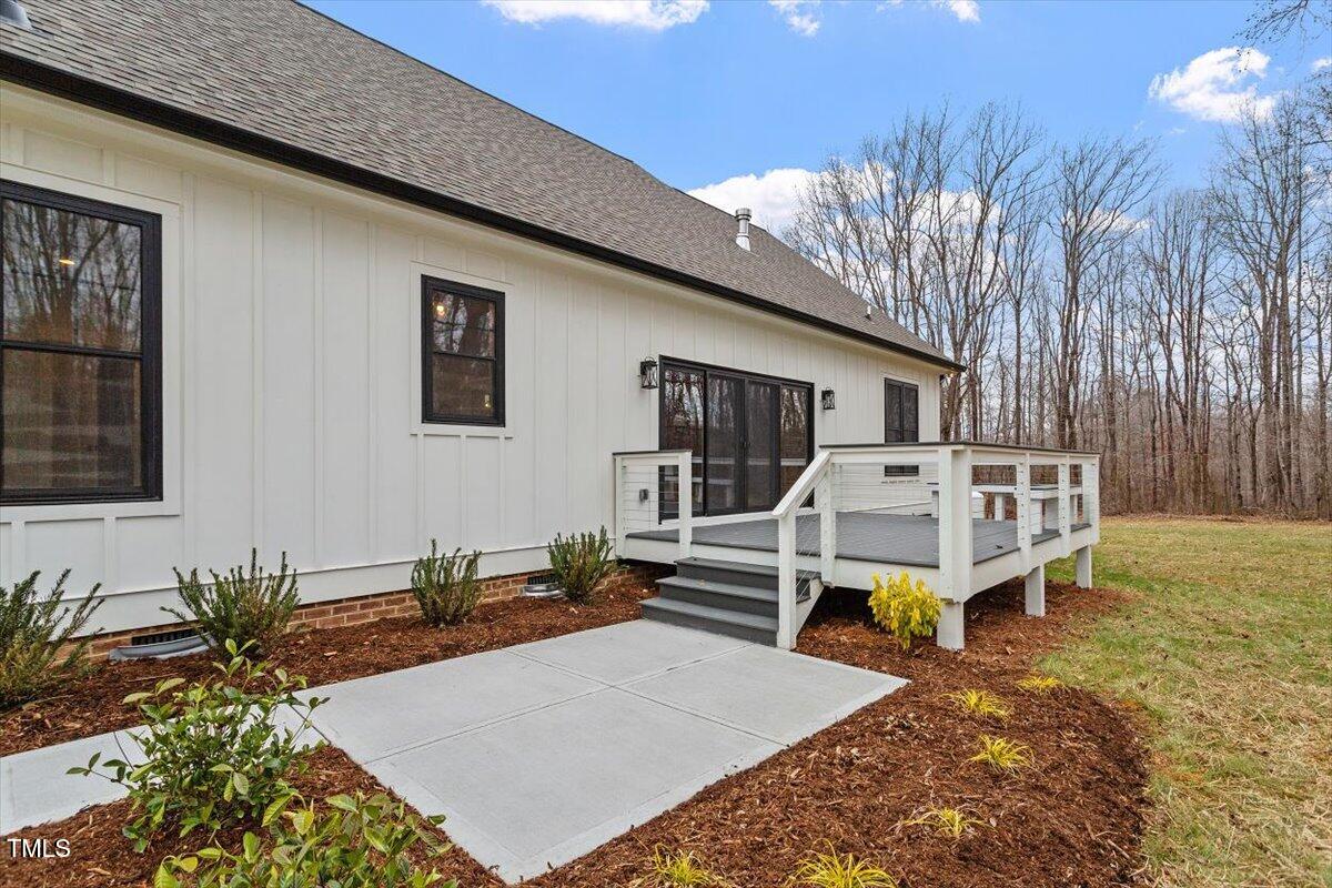 195 Daniel Ridge Lane