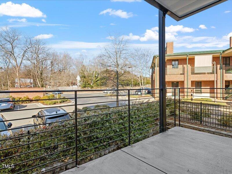 515 N Churton Street # 208