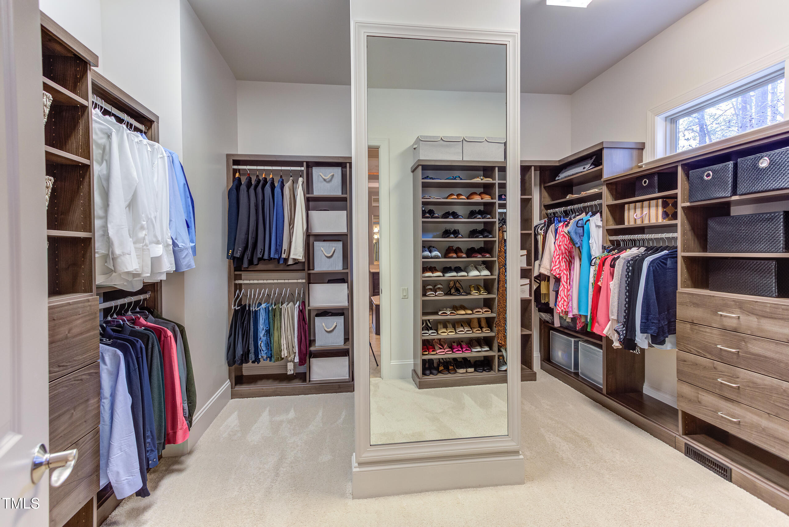 6105 Valencia Court