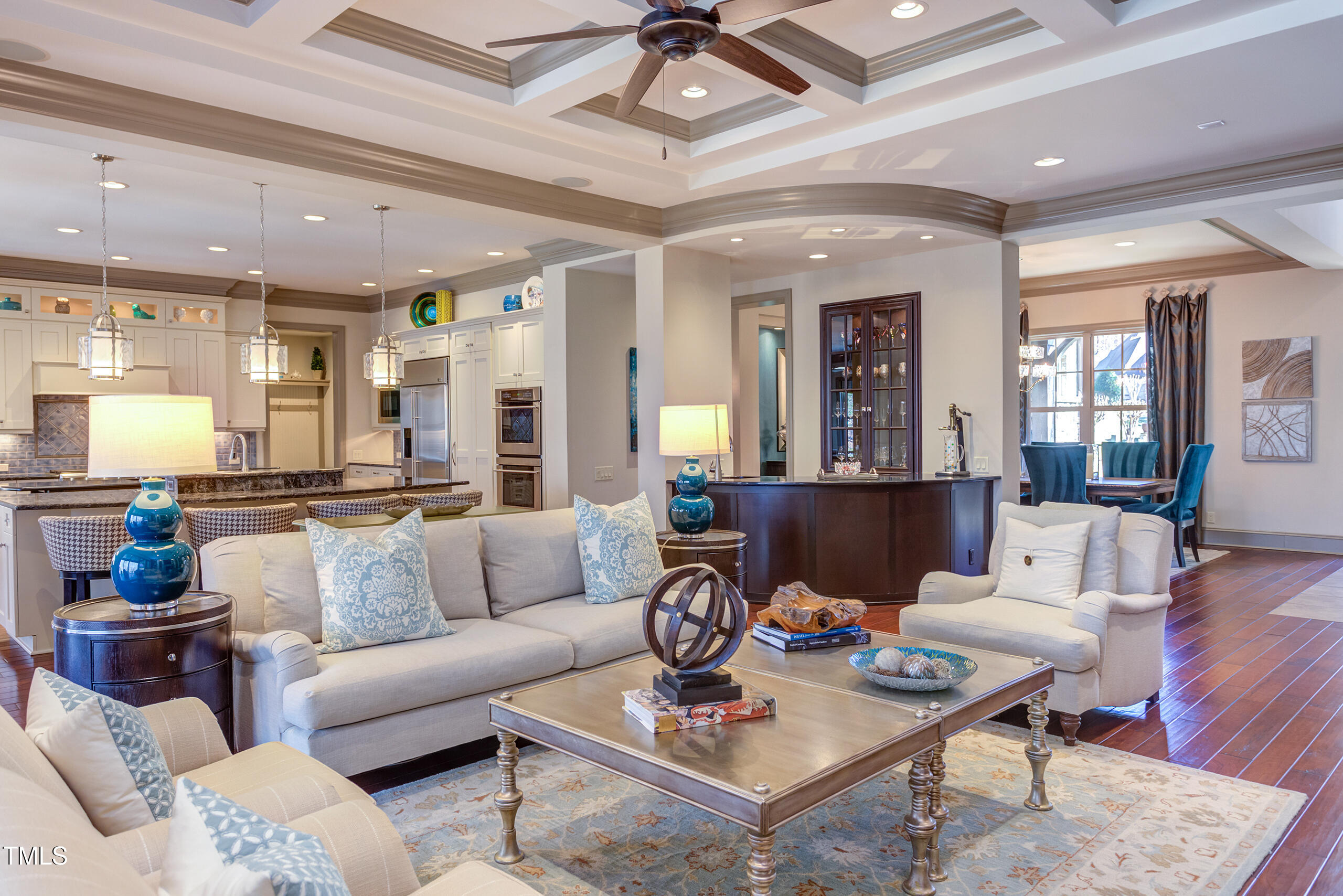 6105 Valencia Court