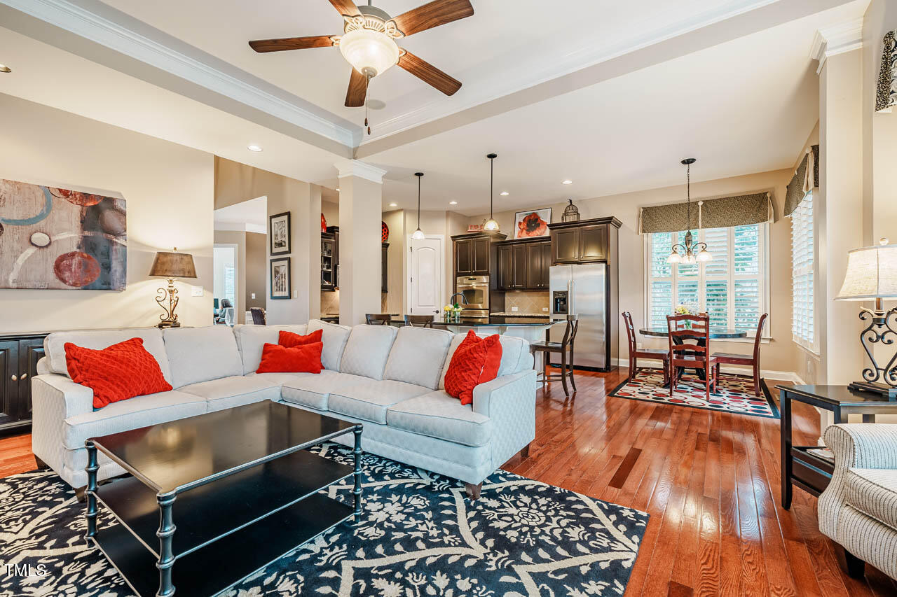 812 Long Meadows Road